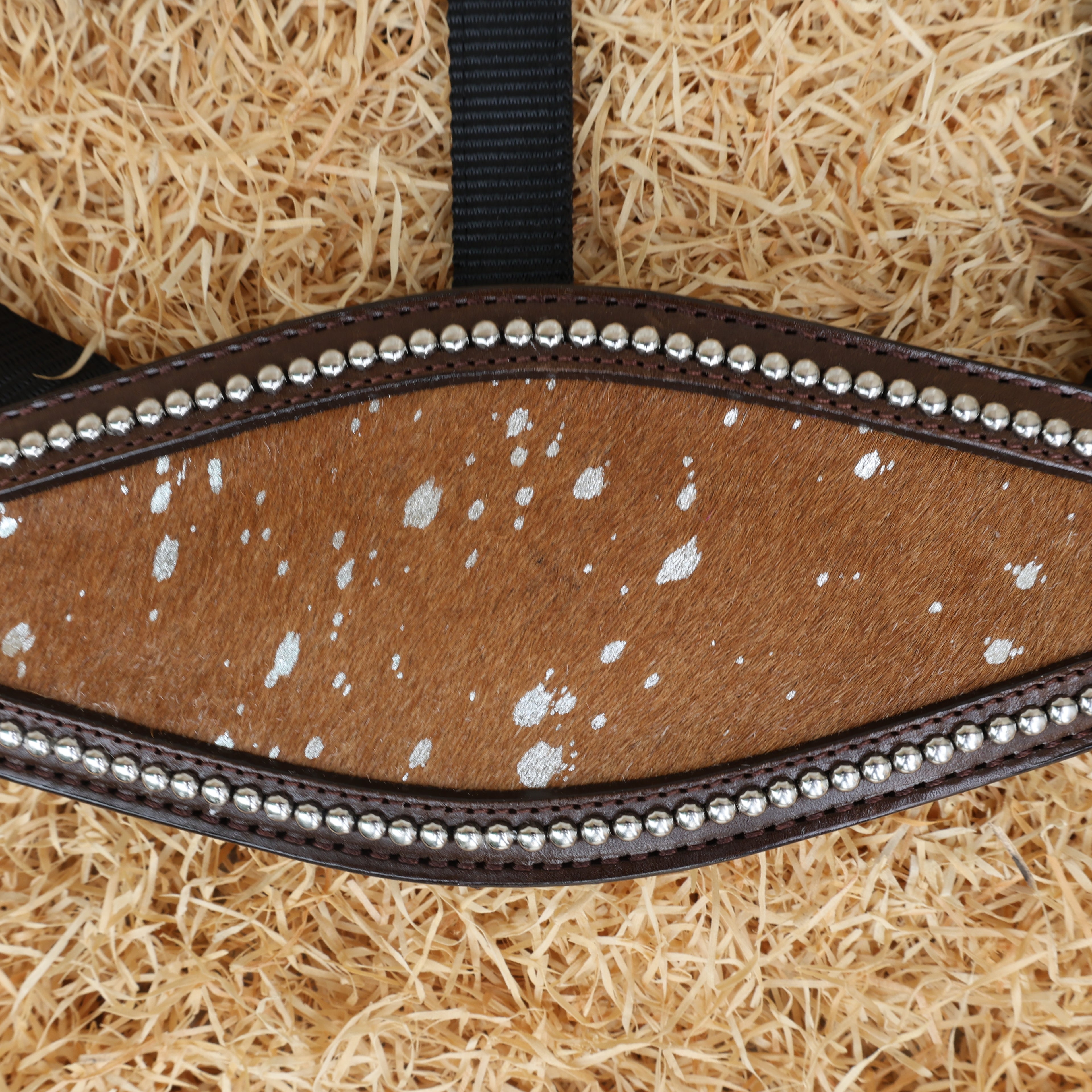 MOUSM Argentina Cow Leather Bronc Halter - Western Horse Noseband Decorated with Tan Brown Metallic Acid Wash Cowhide and Rhinestones Conchos