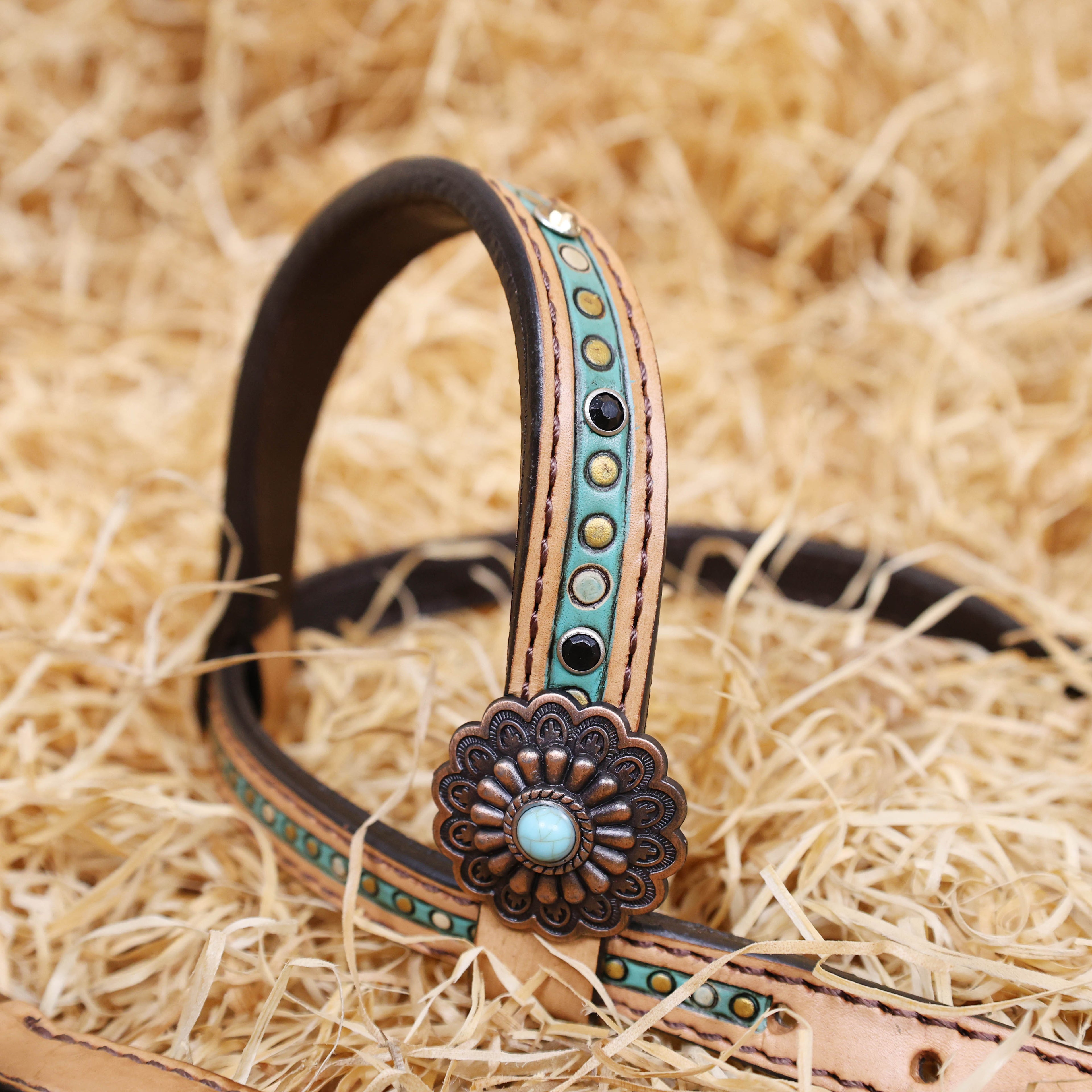 MOUSM Argentina Cow Leather Western Headstall and Breast Collar Set – Breast Collar and Bridle Set Hand-Tooled Floral Design with Topaz & Black Rivets, Antique Copper Hardware