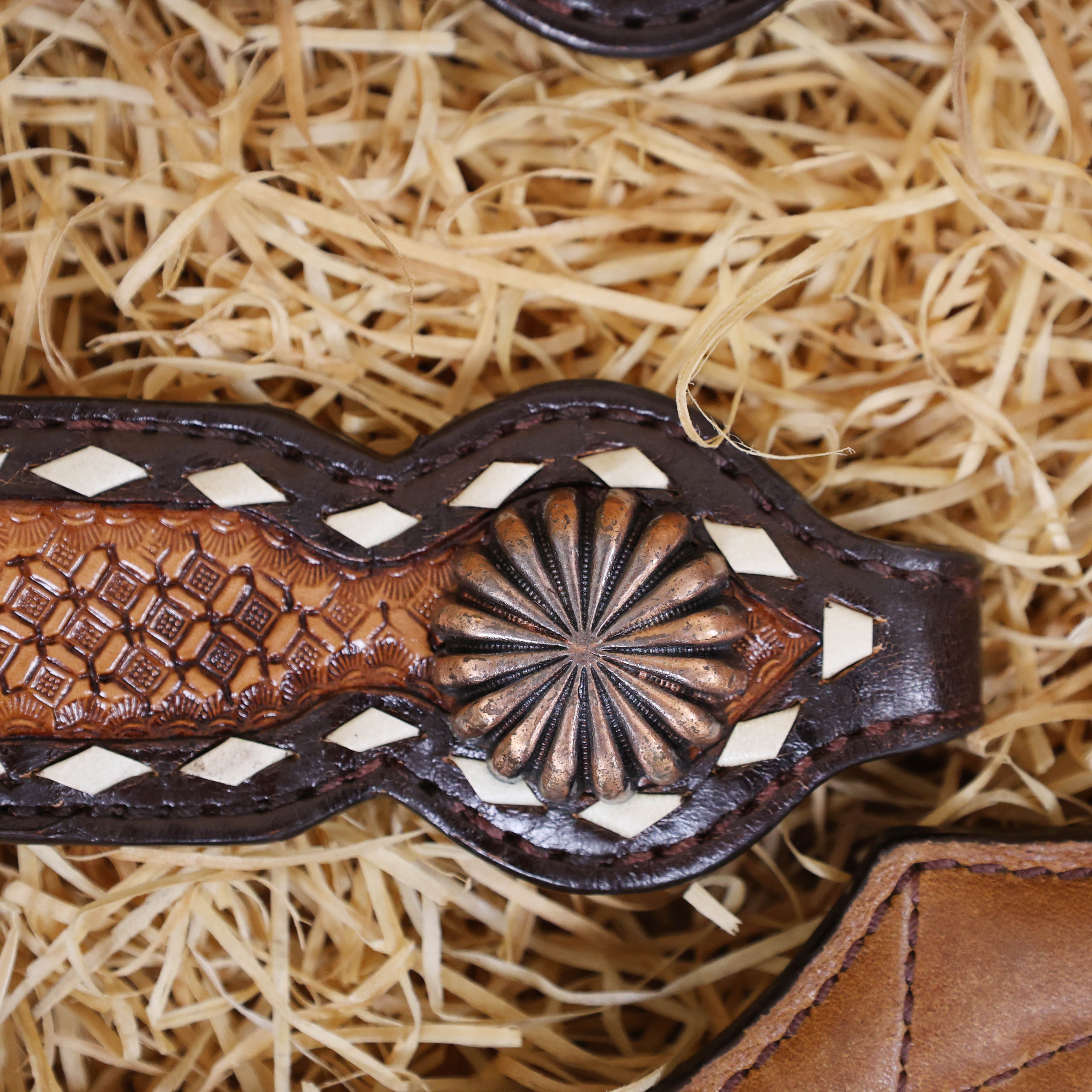 MOUSM Argentina Cow Leather Headstall & Breast Collar Set – Western Horse Tack with Geometrical Stitching & Leather Padded Design