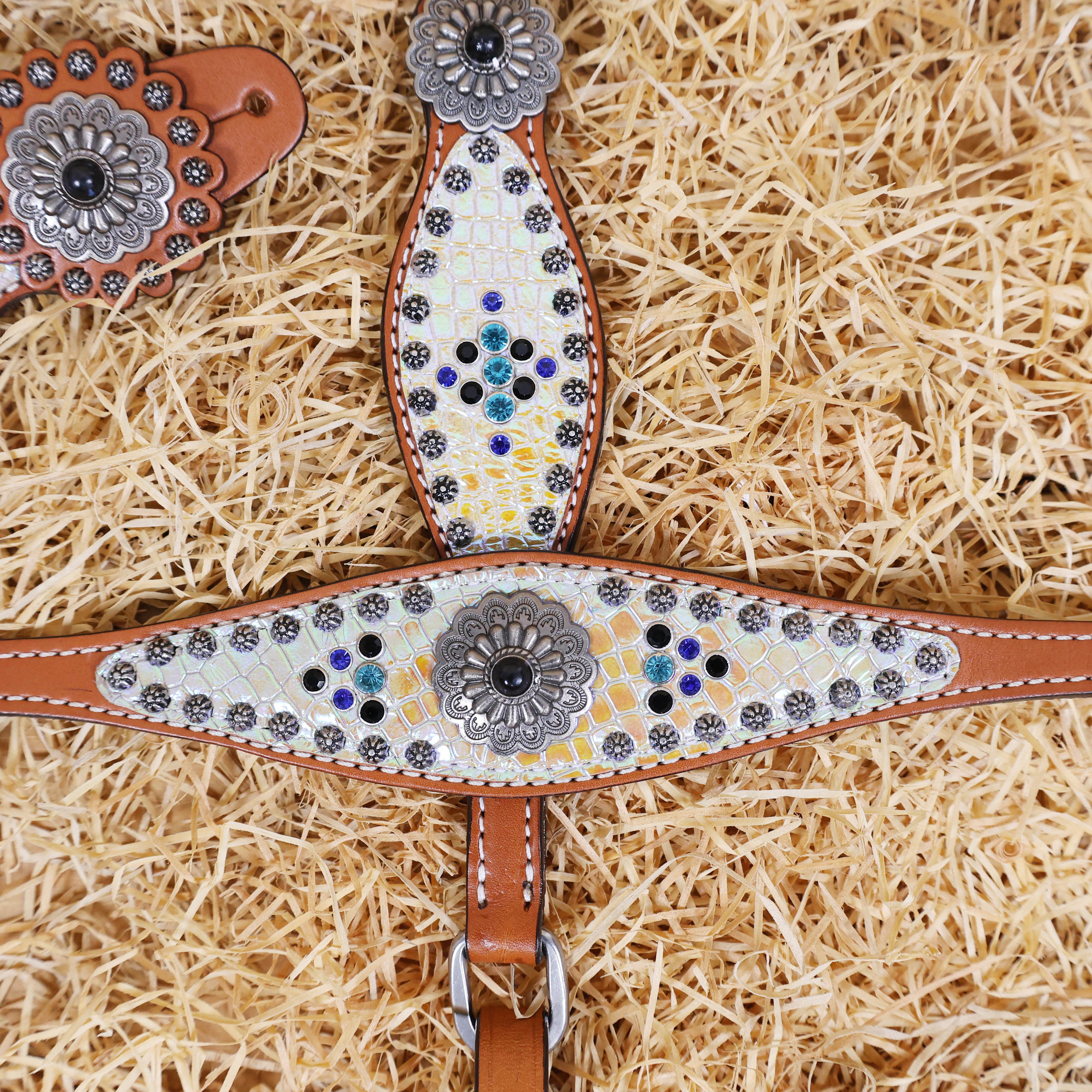 MOUSM Argentina Cow Leather Headstall and Breast Collar Set – Western Horse Tack with Holographic Silver Alligator Overlay Surrounded with Steel Beads