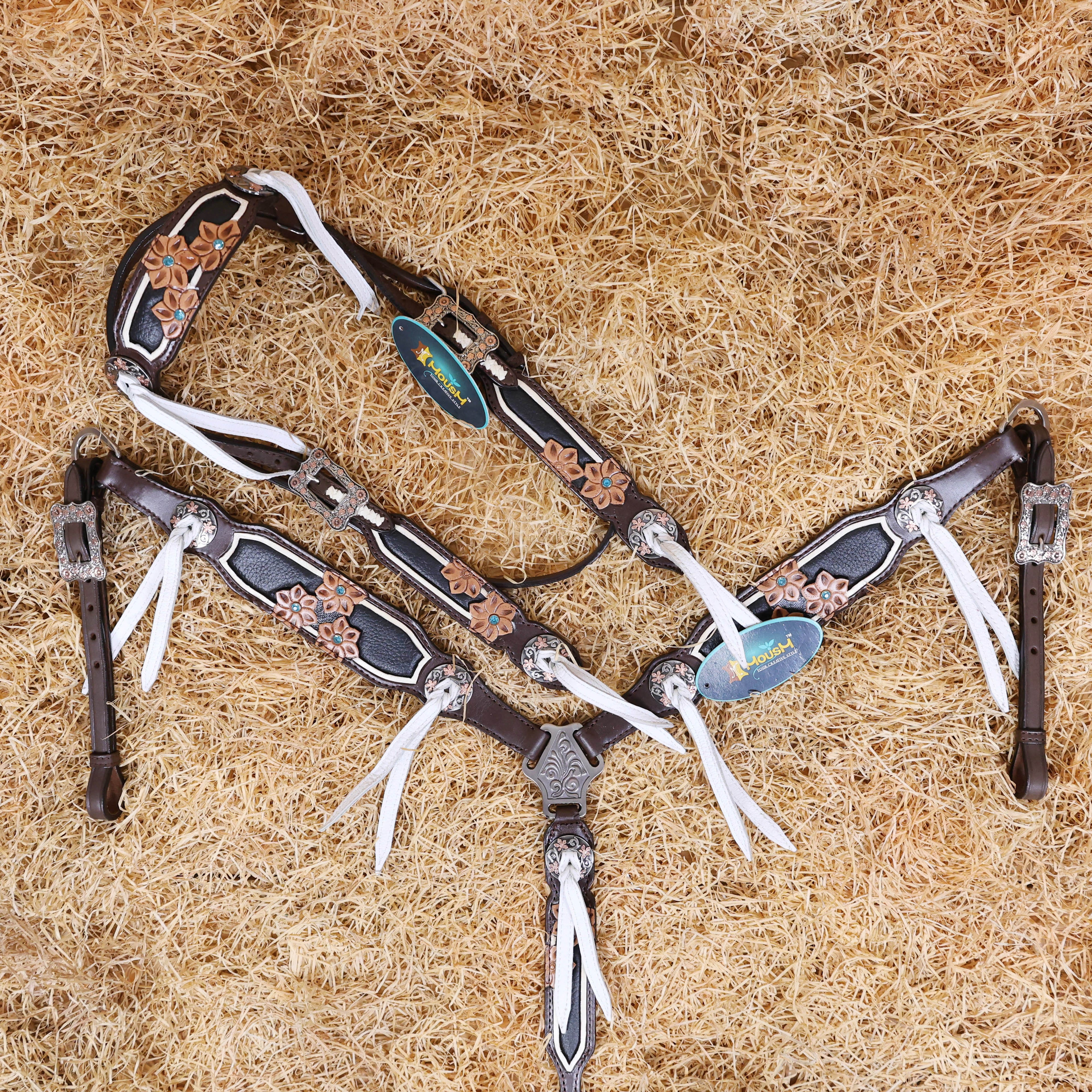 MOUSM Argentina Cow Leather Western Horse Tack Set – Browband Headstall & Breast Collar, Bronc Halter, Wither & Spur Straps, Decorated with Flower Carving and White String