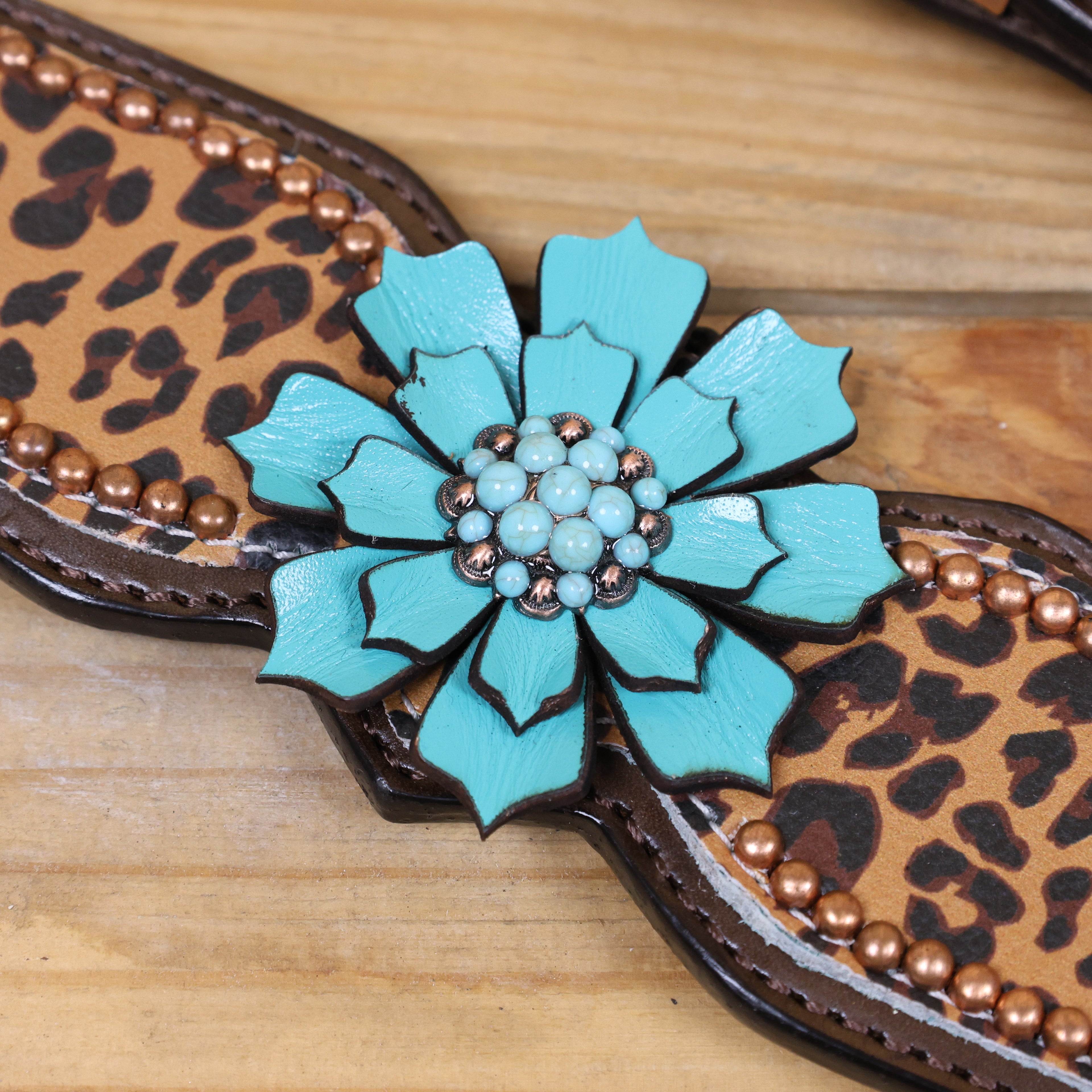 MOUSM Argentina Cow Leather Headstall & Breast Collar Set – Western Bridle with Leopard Print with Turquoise Floral Conchos & Stud Detailing
