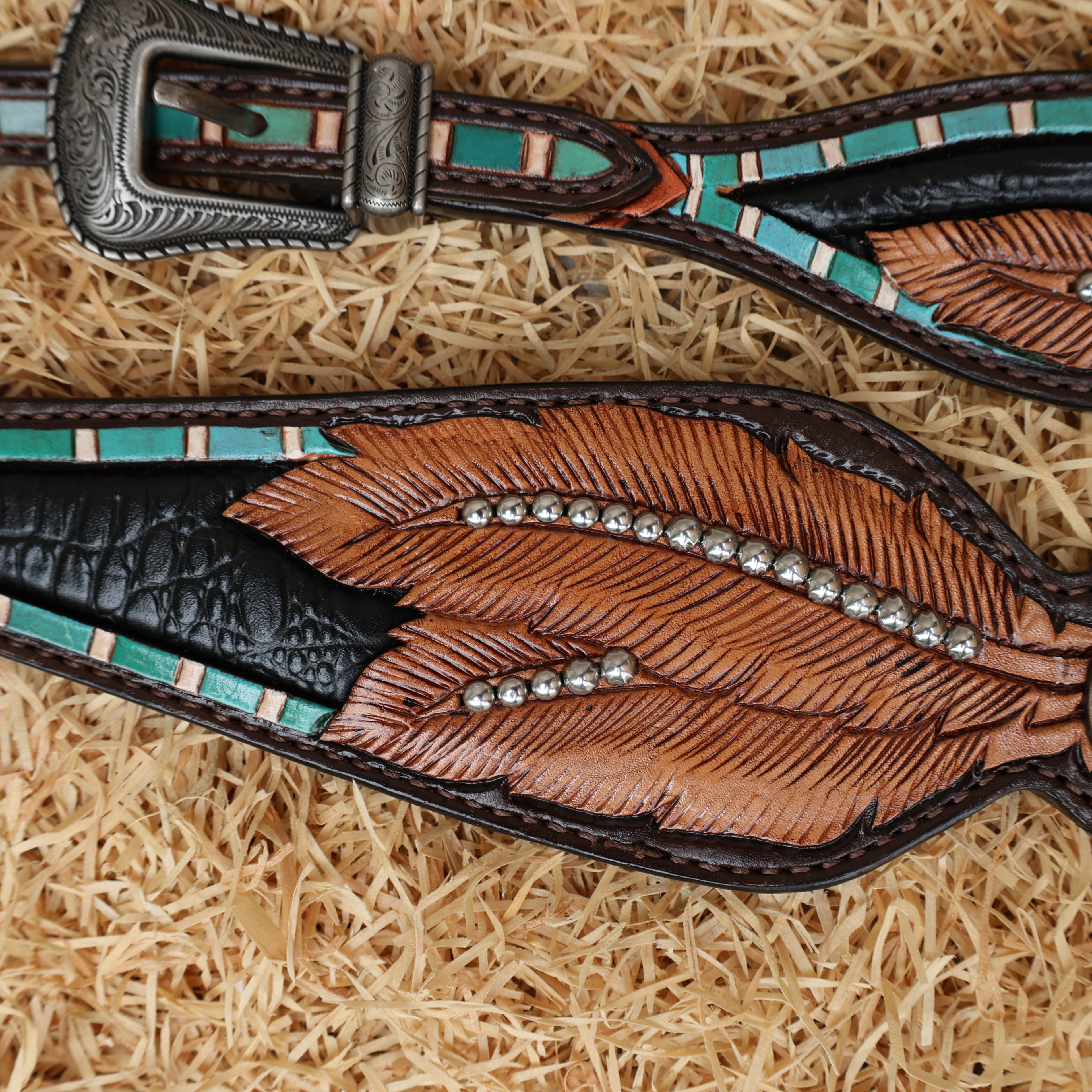 MOUSM Western Headstall and Breast Collar Set – Black Alligator Inlay with Feather Carving & Silver Studs