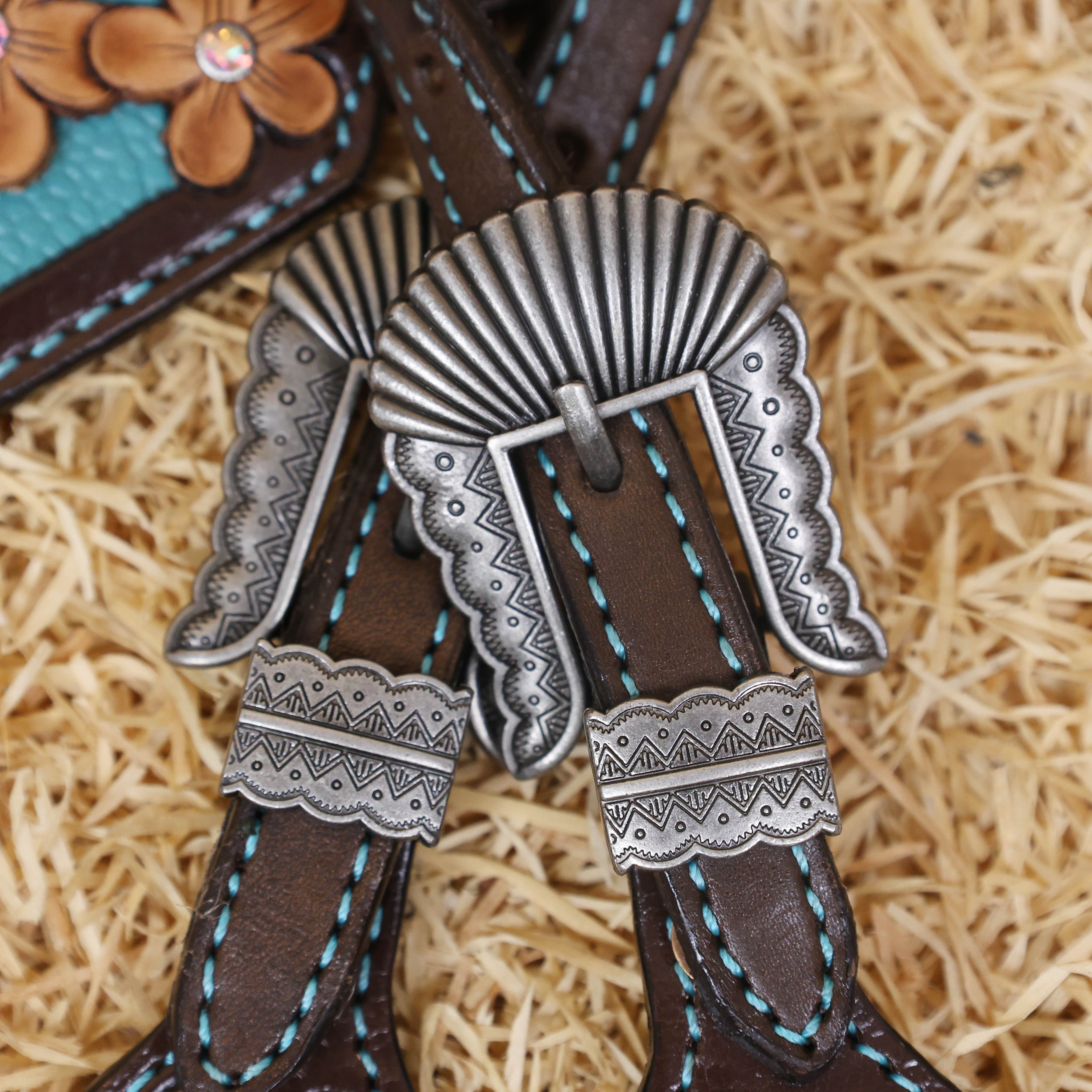 MOUSM Western Headstall and Breast Collar Set Decorated with Hand-Carved Floral Design in Teal Background, Antique Silver Flower Conchos
