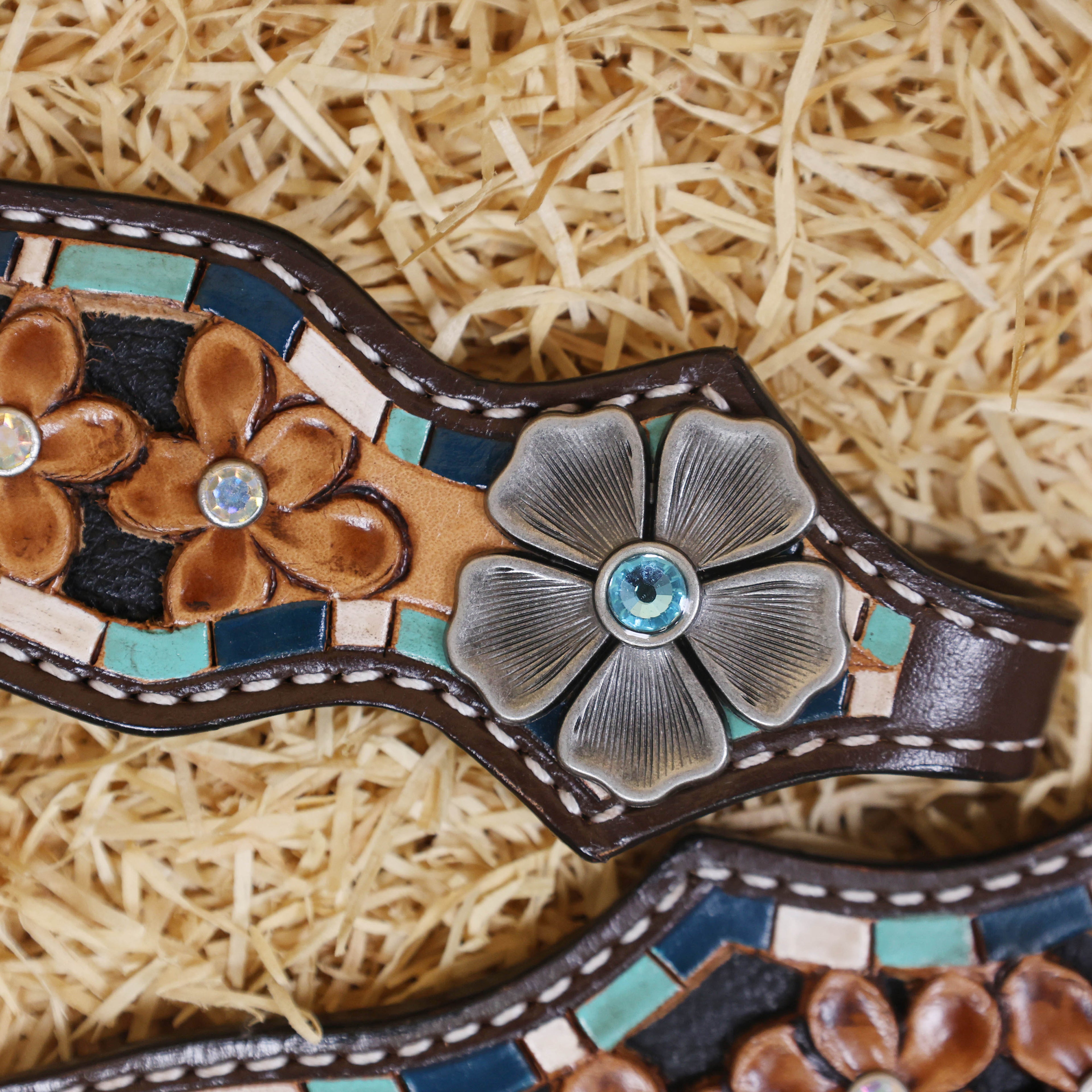 MOUSM Western Headstall and Breast Collar Set - Made with Argentina Cow Leather, Headstall Set Decorated with Filigree Flower Tooling Inlay and Antique Finish Flower Conchos