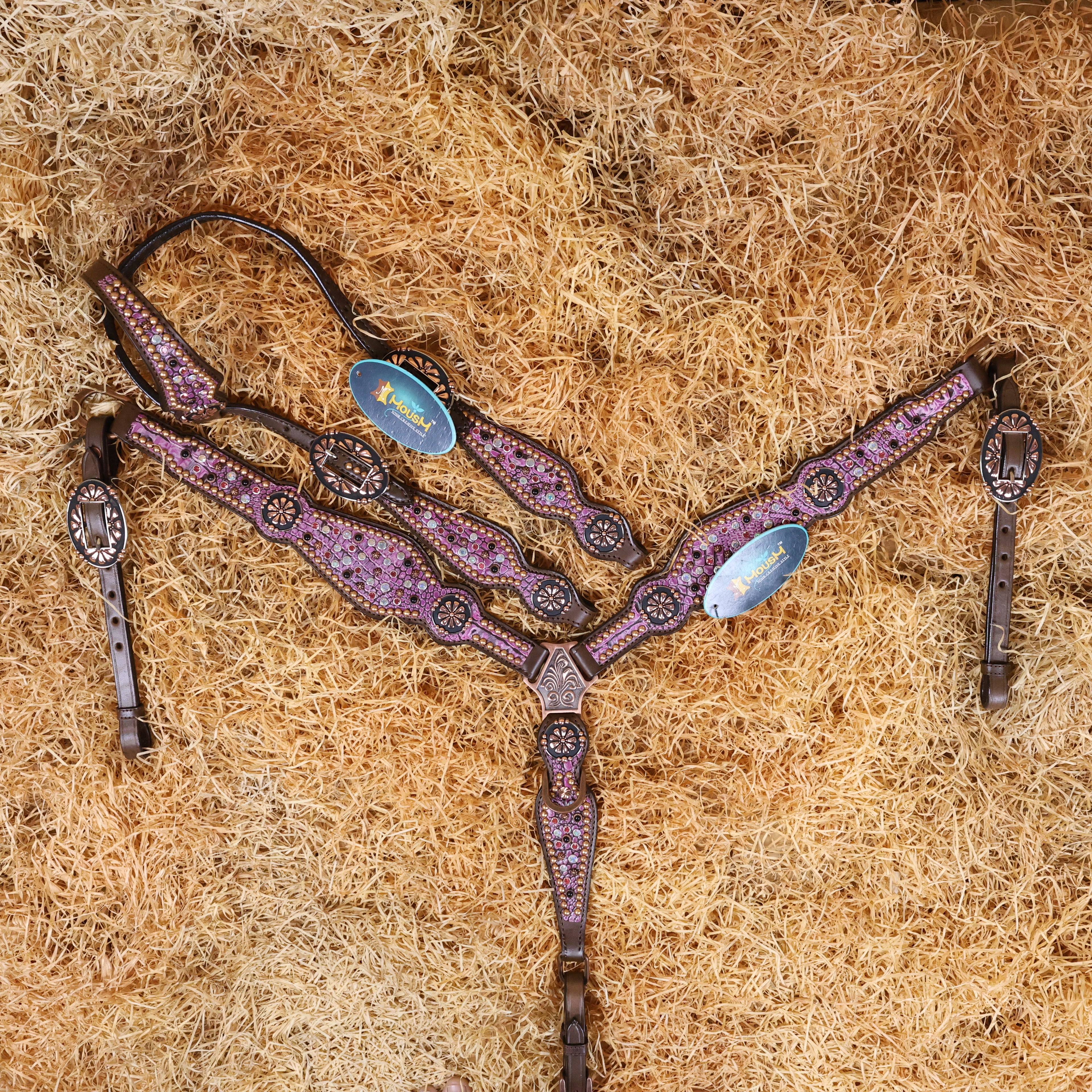MOUSM Western Headstall and Breast Collar Set Decorated with AB Rhinestones and Surrounded by Studs on Pink Crocodile Skin-Textured Pattern Inlay.