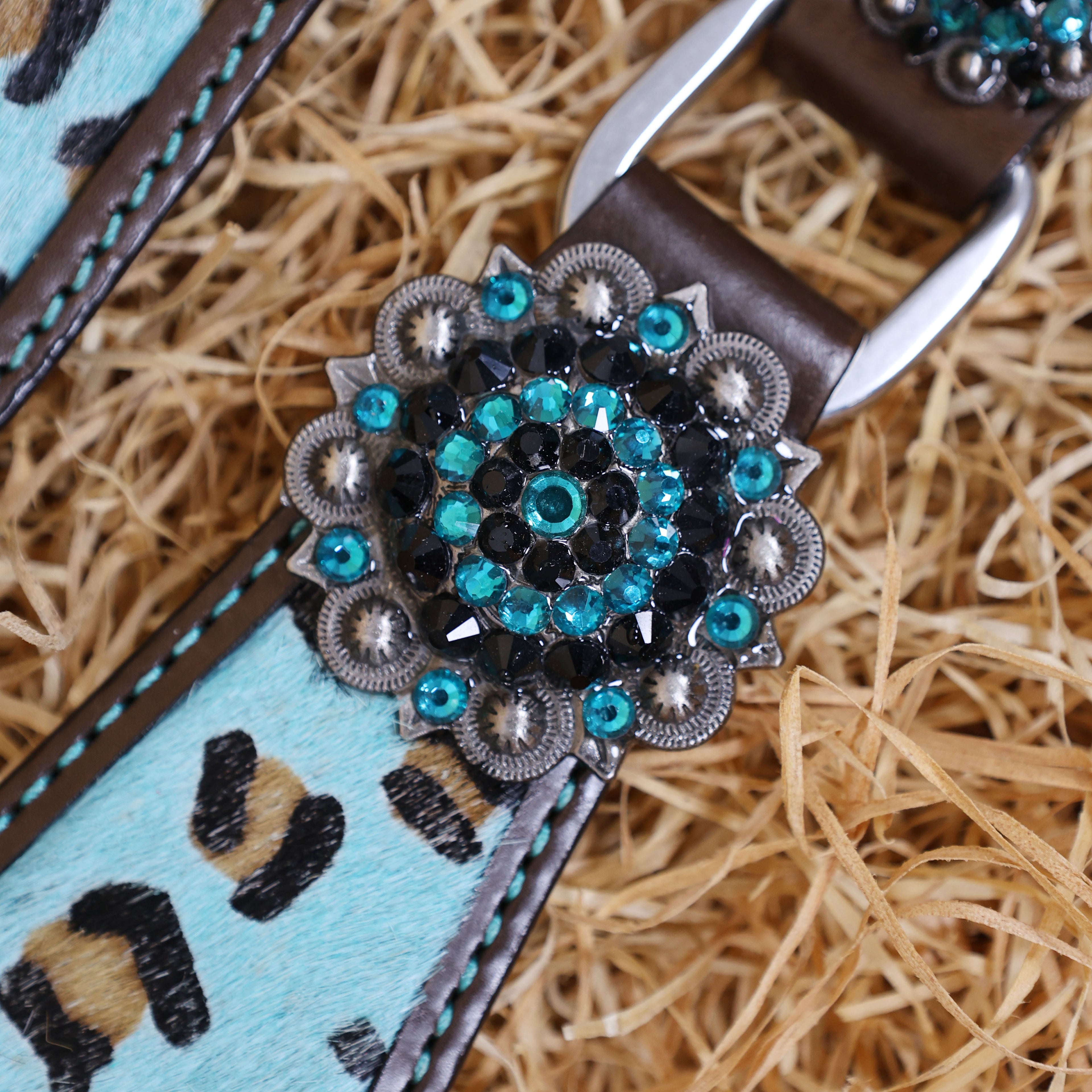 MOUSM Western Leather Headstall and Breast Collar Set – Argentina Cow Leather Horse Tack Set Decorated with Gladiator Look with Leopard Print on Turquoise Hair on Cow Hide Background, Shining Turquoise-Black Conchos.