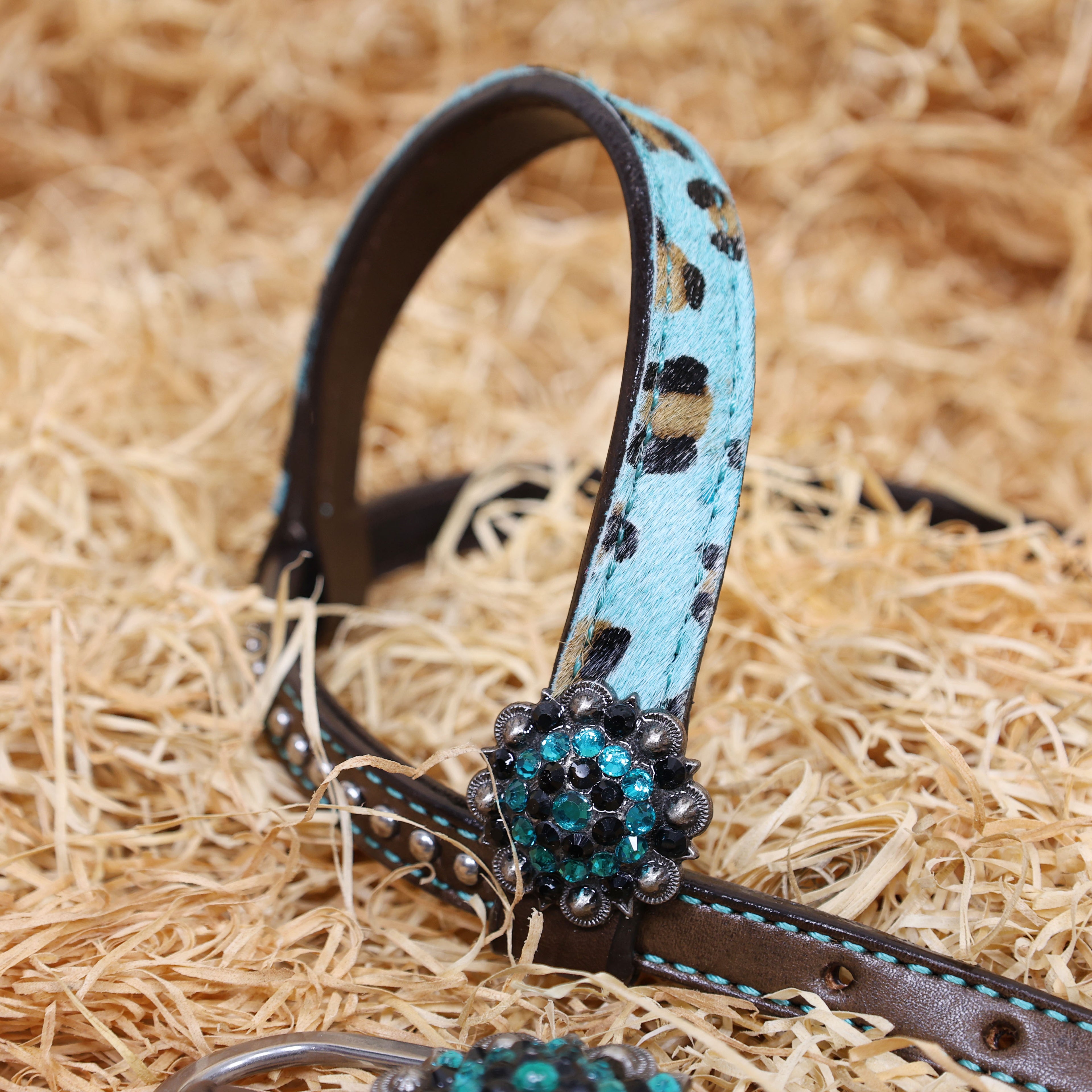 MOUSM Western Leather Headstall and Breast Collar Set – Argentina Cow Leather Horse Tack Set Decorated with Gladiator Look with Leopard Print on Turquoise Hair on Cow Hide Background, Shining Turquoise-Black Conchos.