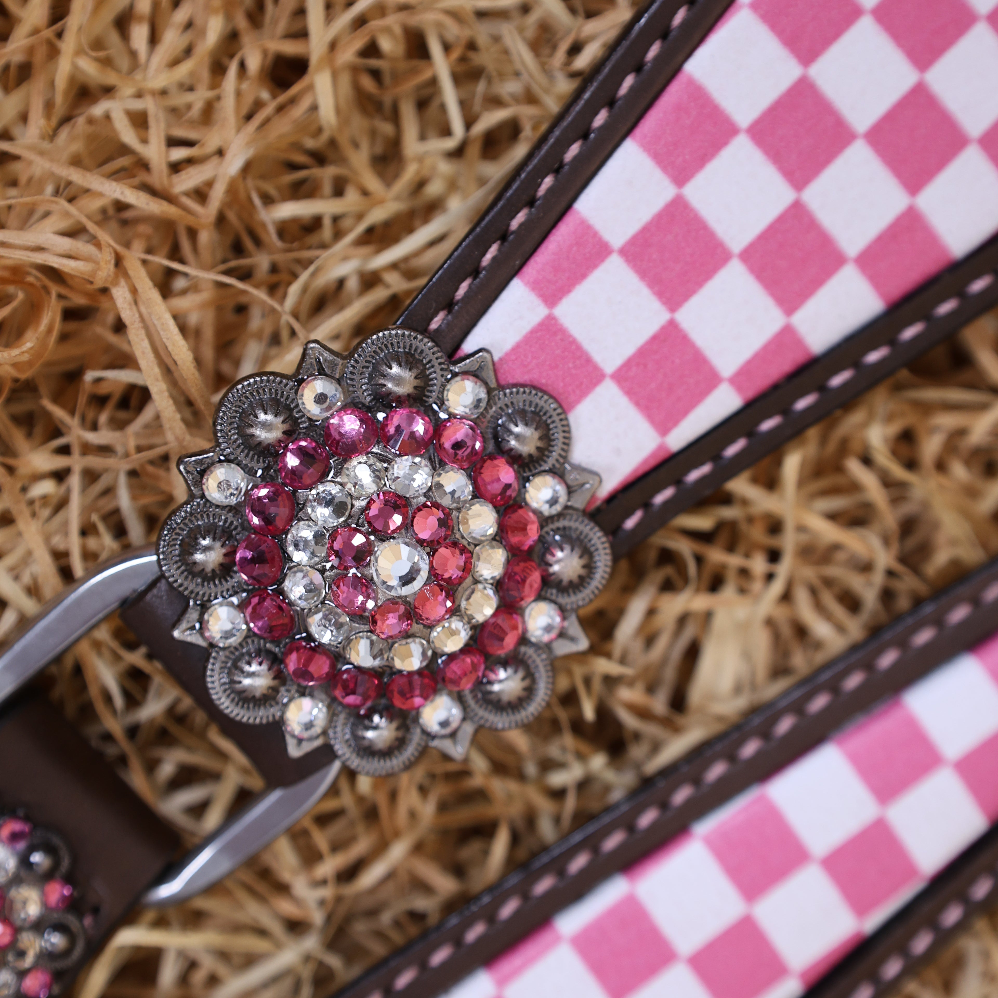 MOUSM Western Leather Headstall and Breast Collar Set – Argentina Cow Leather Horse Tack Set Decorated with Pink Checkered Vector Flags Illustration Design on White Background and Shining Rhinestones Conchos.