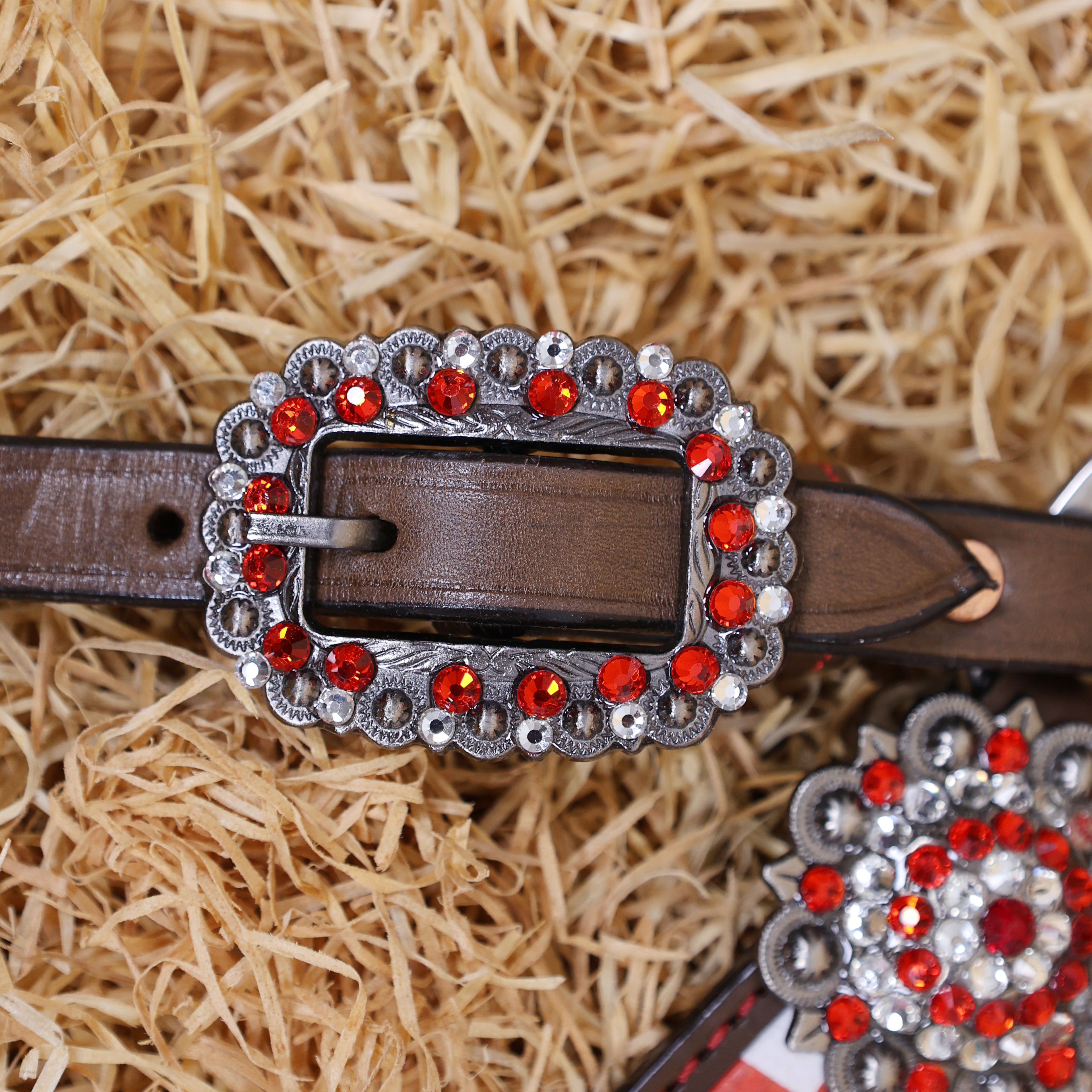 MOUSM Western Leather Headstall and Breast Collar Set – Argentina Cow Leather Horse Tack Set Decorated with Orange Checkered Vector Flags Illustration Design on White Background and Shining Rhinestone Conchos.
