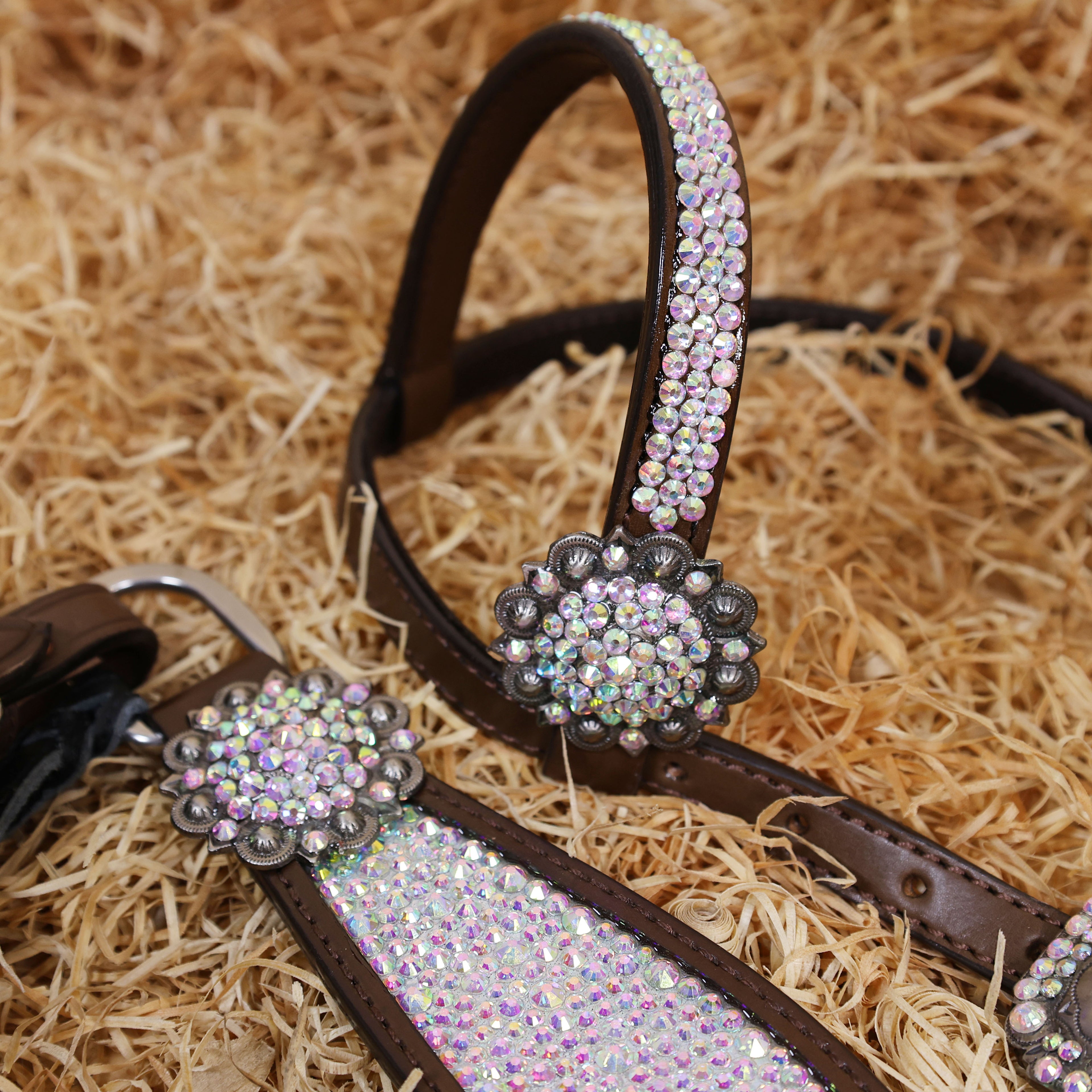 MOUSM Western Headstall and Breast Collar Set – Argentina Cow Leather Horse Tack Set Decorated with AB Rhinestones on Gladiator Breast Collar with Roping and Bling Conchos.