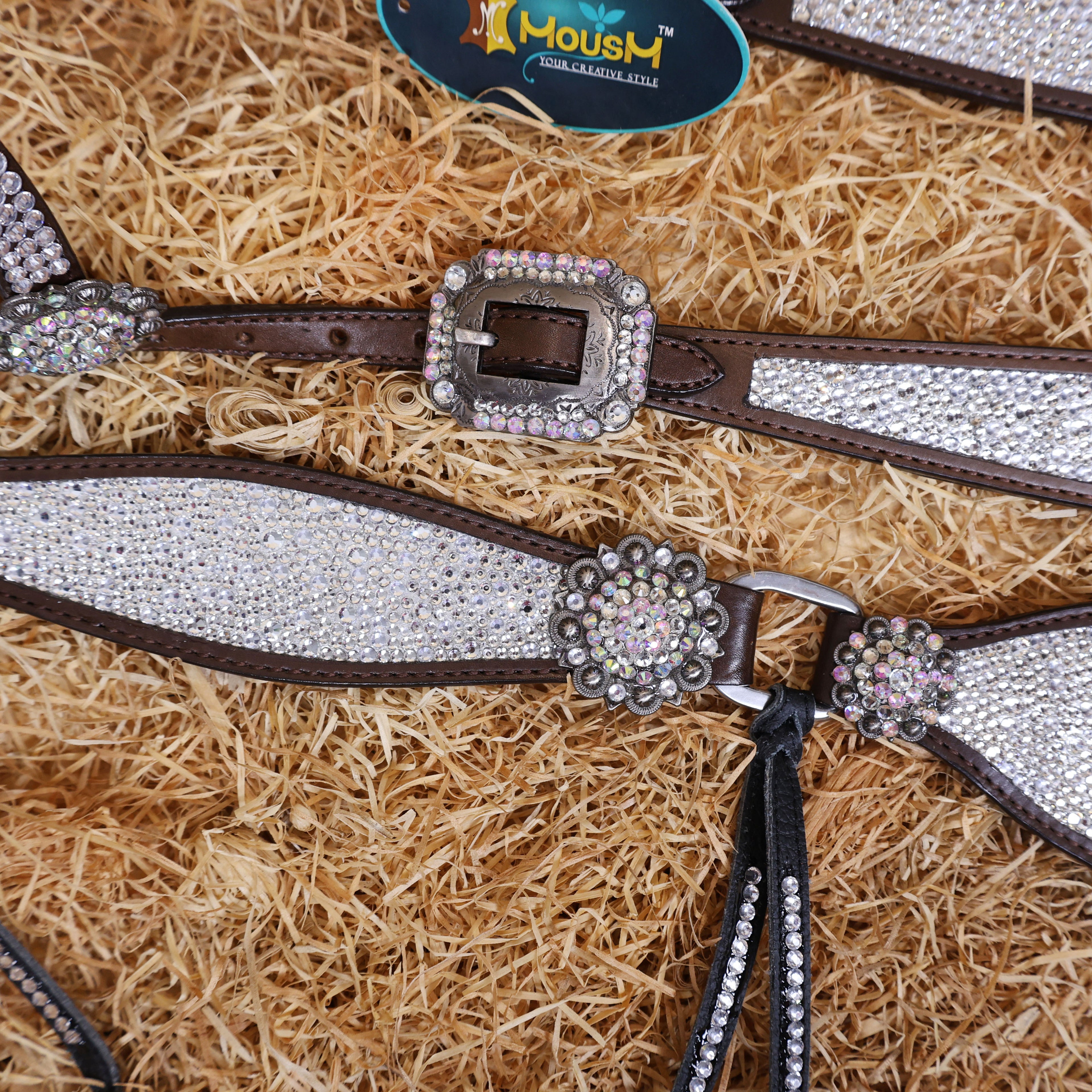 MOUSM Western Headstall and Breast Collar Set – Argentina Cow Leather Horse Tack Set Decorated with White Clear Rhinestones on Gladiator Breast Collar with Roping and Bling Conchos.