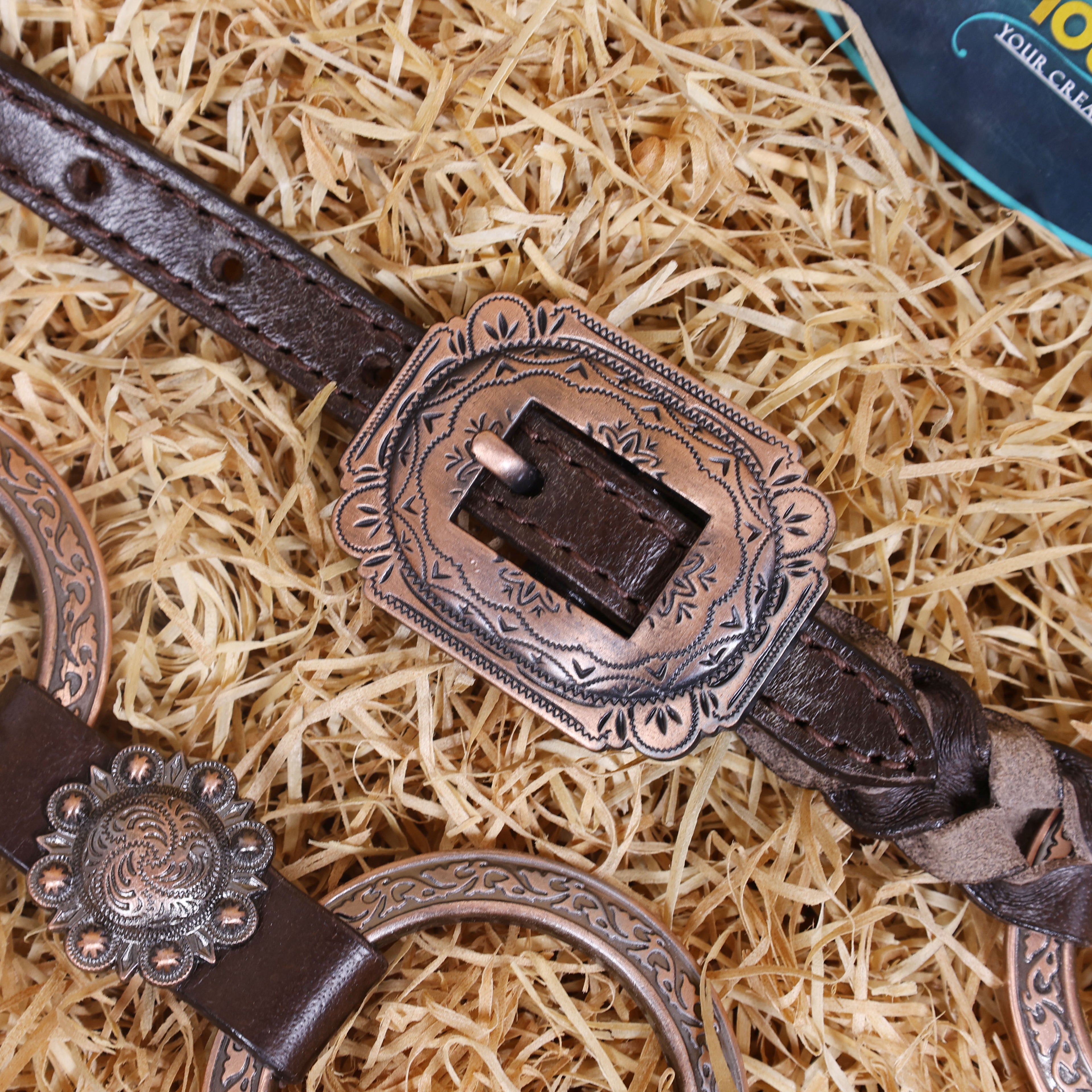 MOUSM Western Headstall and Breast Collar Set – Ring Headstall with Copper Rings and Cowhide Braiding, Breast Collar with Black Alligator Leather Patch and Buck Stitching.