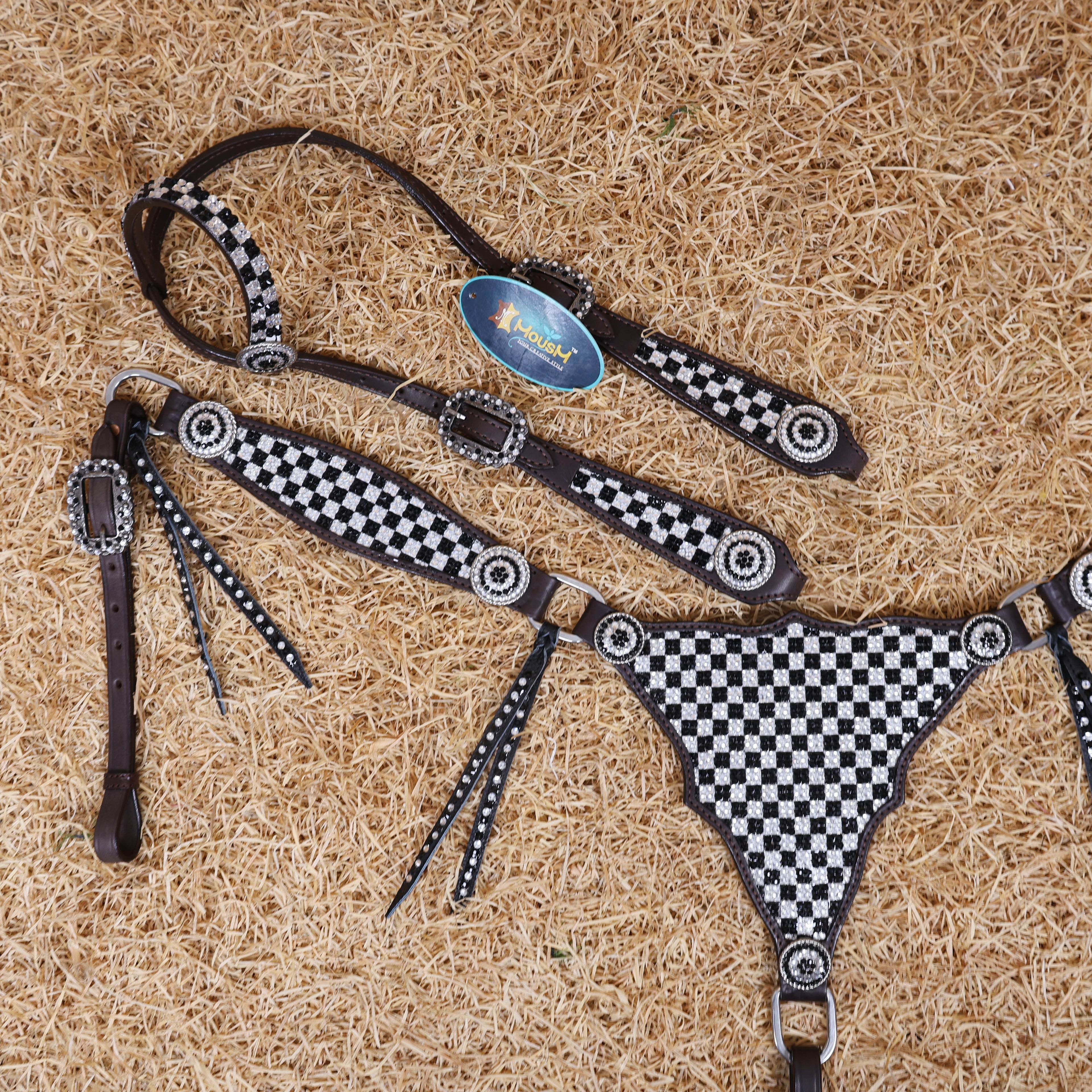 MOUSM Western Horse Tack Set – Made From Argentina Cow Leather, Featuring Gladiator-Style Breast Collar Decorated With Dazzling Black And White Checkered Stone Design, Round Berry Conchos, Leather Roping, And All Antique Nickel Hardware