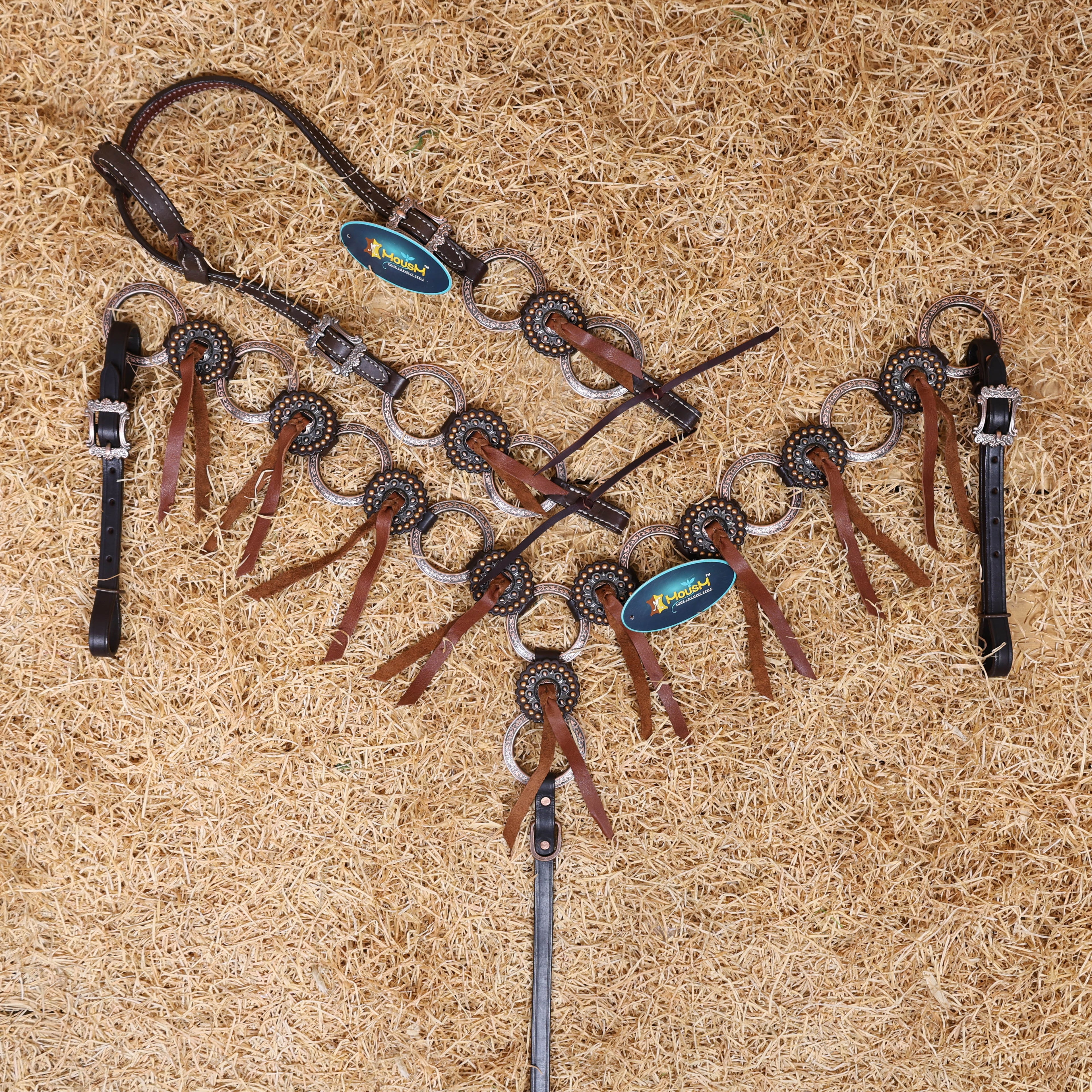 MOUSM Western Ring Headstall and Breast Collar Set – Handcrafted from Argentina Cowhide Leather, One-Ear Headstall with Twisted Cheek Piece & Leather Fringe, Decorated with Congress Conchos Finished with Antique Copper Hardware