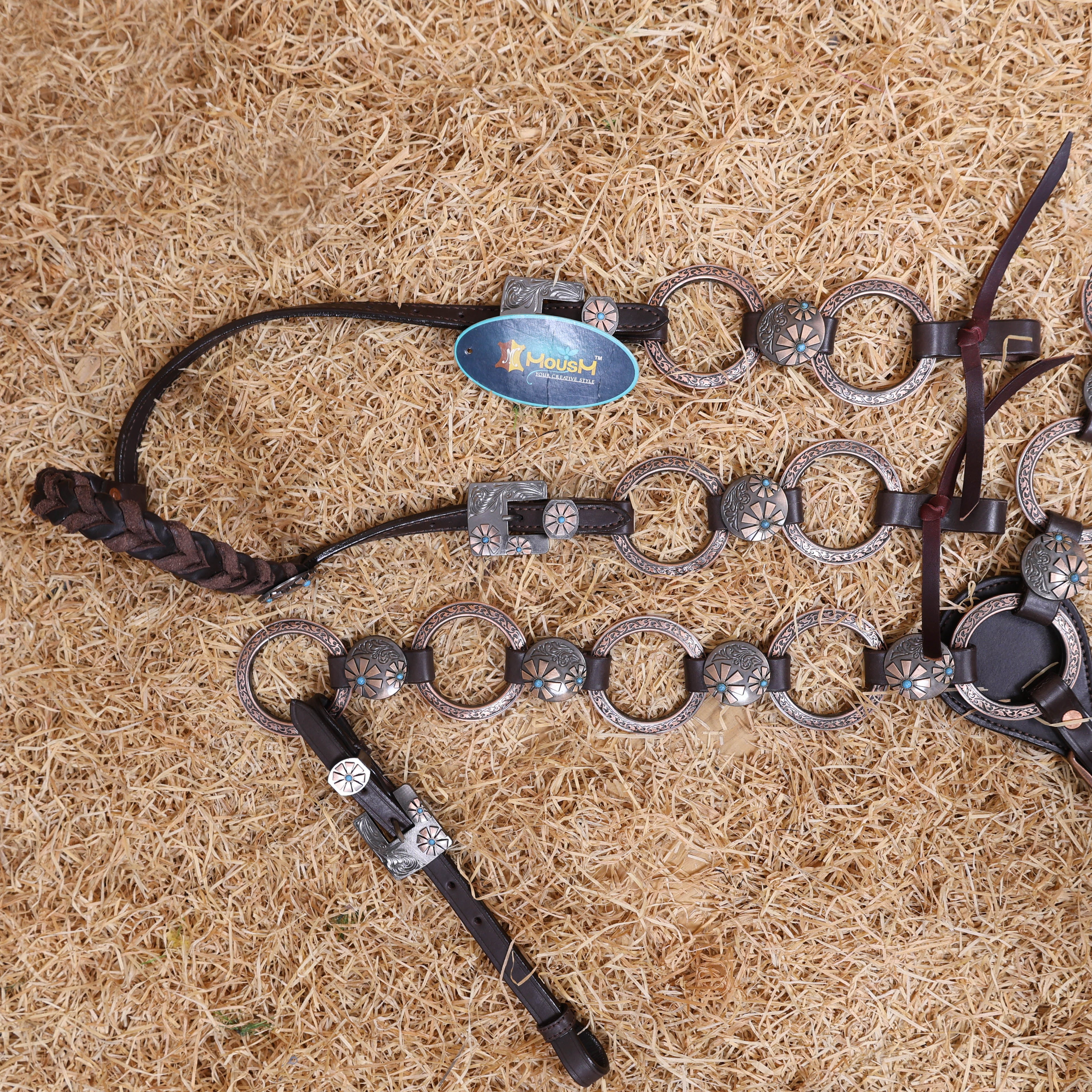MOUSM Western Ring Headstall and Breast Collar Set – Handcrafted from Argentina Cowhide Leather, Twisted One-Ear Headstall, Decorated with Two-Tone Flower Conchos with Turquoise Stones, and Antique Copper Hardware