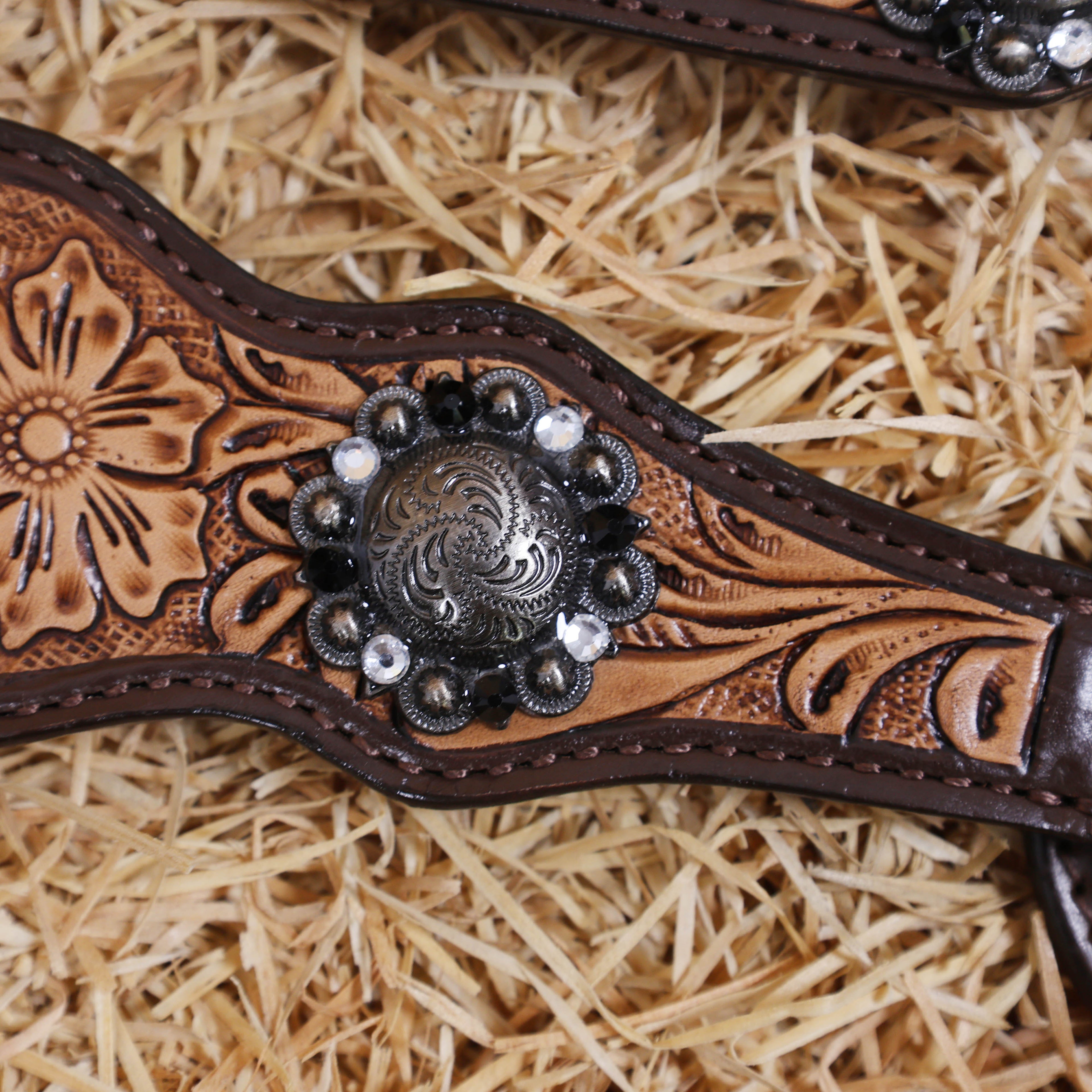 MOUSM Western Horse Headstall Set – Made from Genuine Argentina Cowhide with Hand-Tooled Checkered Pattern and Floral Motifs on Tan Leather, Shining Berry Conchos, and Antique Nickel Hardware