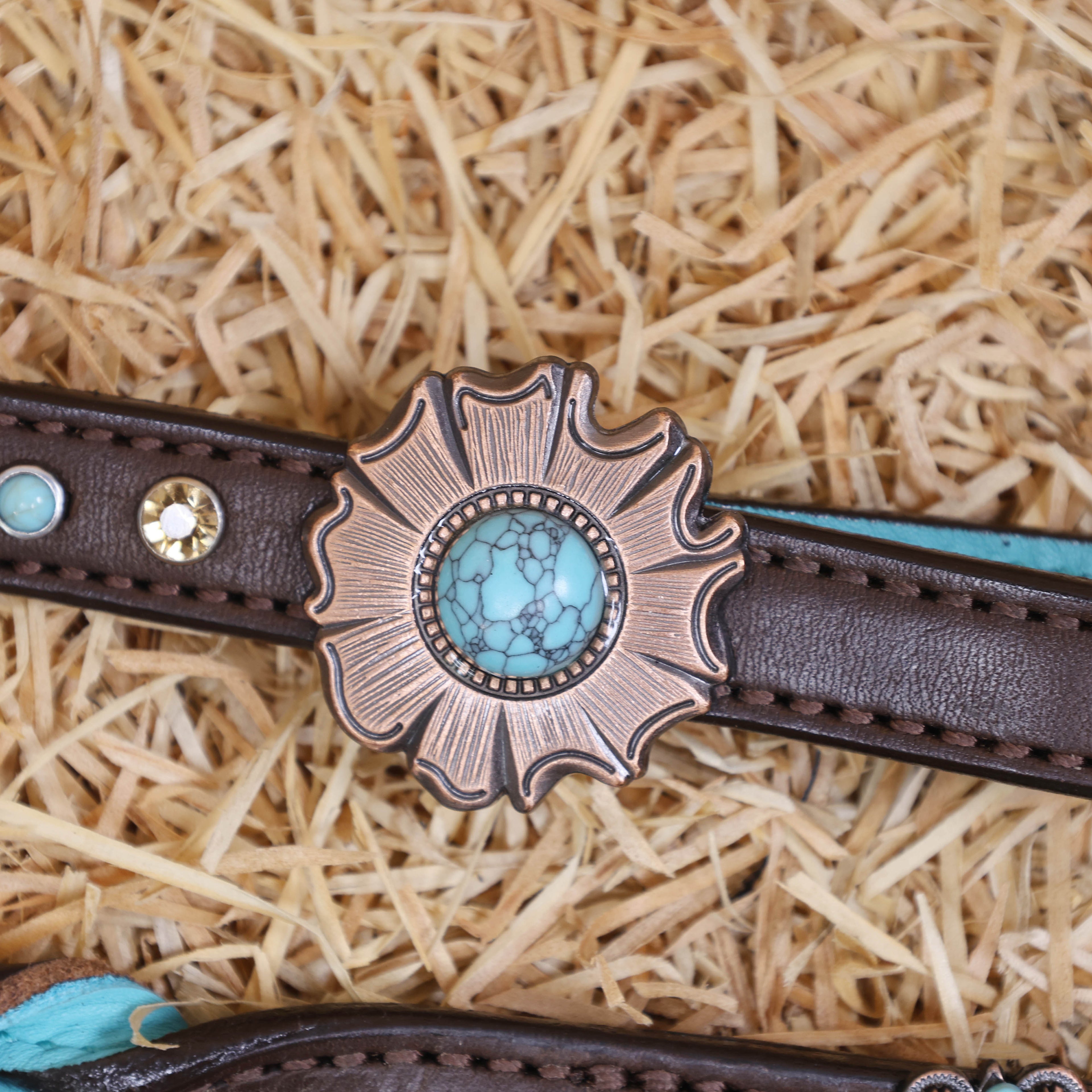 MOUSM Western Headstall and Breast Collar Set – Handcrafted from Argentina Cow Leather with Twisted Knot One-Ear Headstall, Cheekpiece, and Breast Collar, Berry Conchos with Turquoise Stones, Flower Conchos & Flower Buckles with Center Turquoise Stone