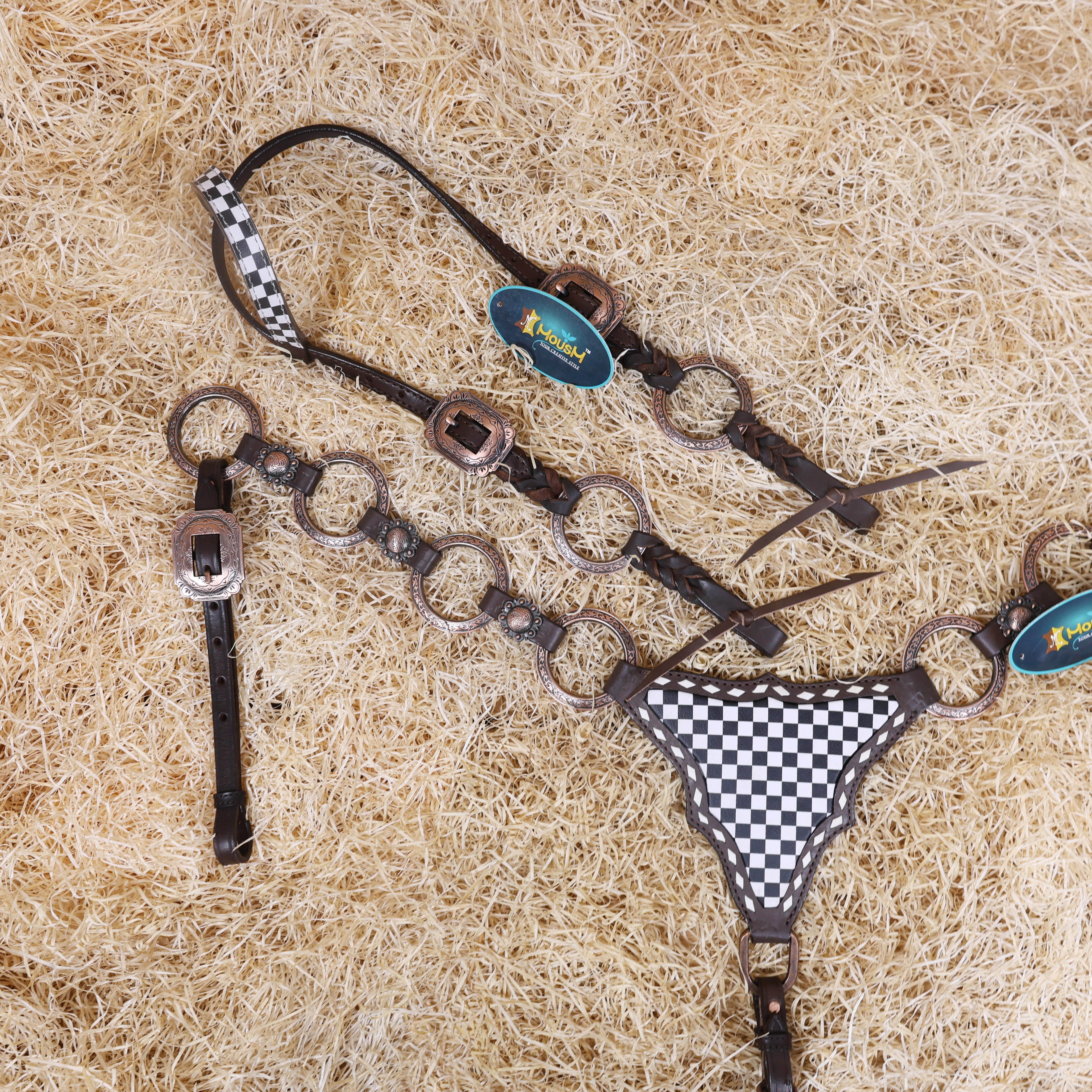 MOUSM Ring Headstall Set – Handcrafted from Genuine Argentine Leather, Featuring a Rock Black and White Checkered Gladiator Breast Collar with Engraved Metal Rings, Braided Cheekpieces, and Berry Conchos