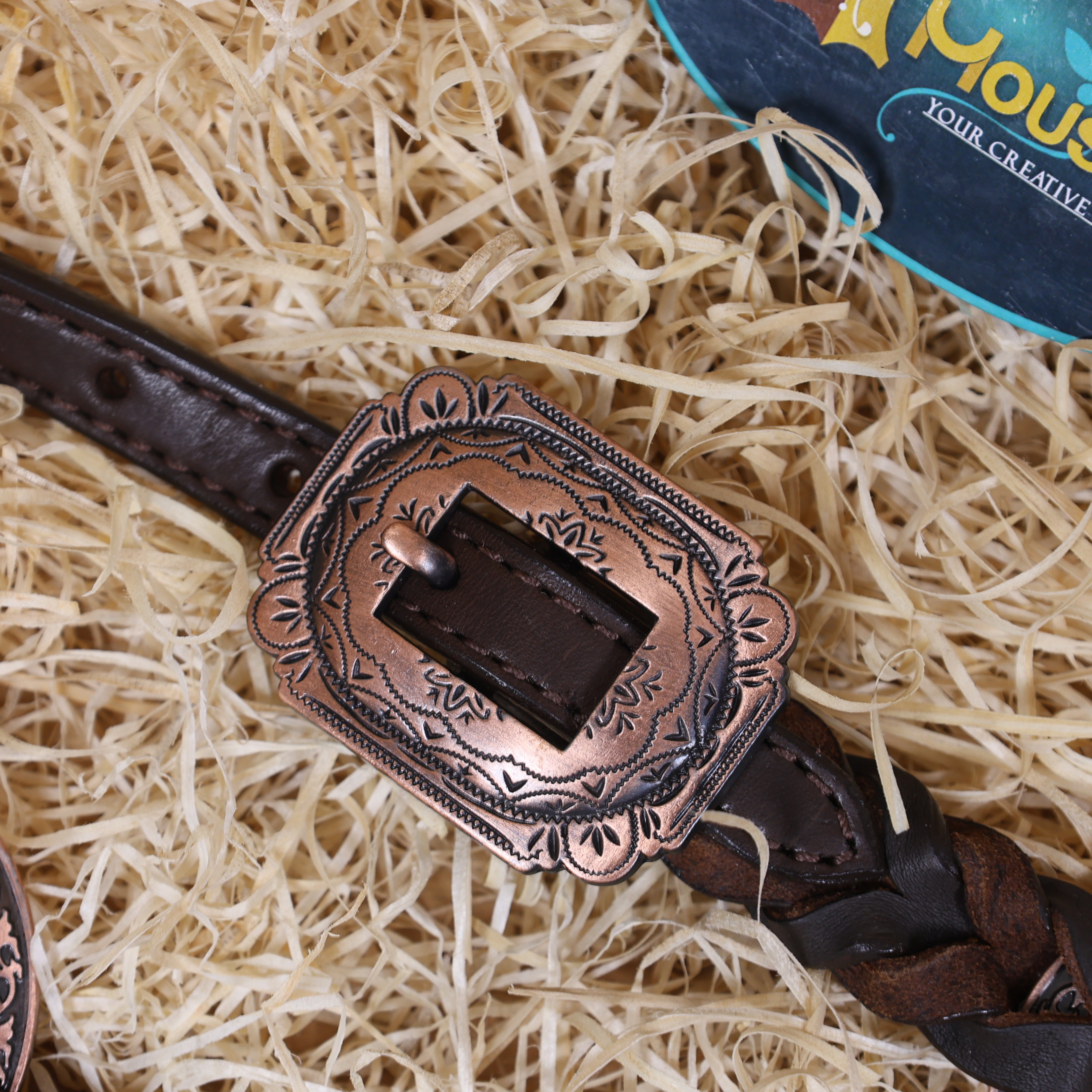 MOUSM Ring Headstall Set – Handcrafted from Genuine Argentine Leather, Featuring a Rock Black and White Checkered Gladiator Breast Collar with Engraved Metal Rings, Braided Cheekpieces, and Berry Conchos