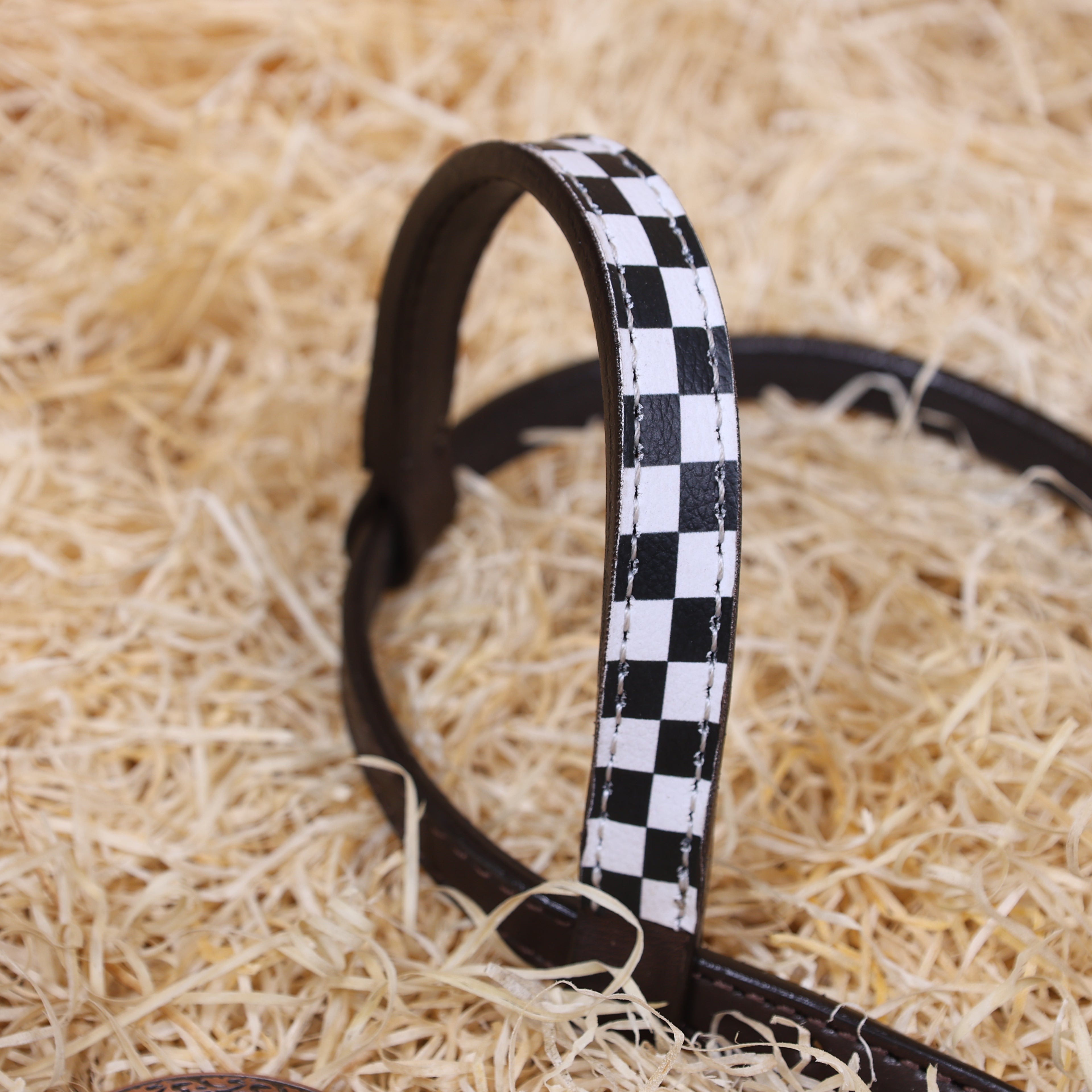 MOUSM Ring Headstall Set – Handcrafted from Genuine Argentine Leather, Featuring a Rock Black and White Checkered Gladiator Breast Collar with Engraved Metal Rings, Braided Cheekpieces, and Berry Conchos