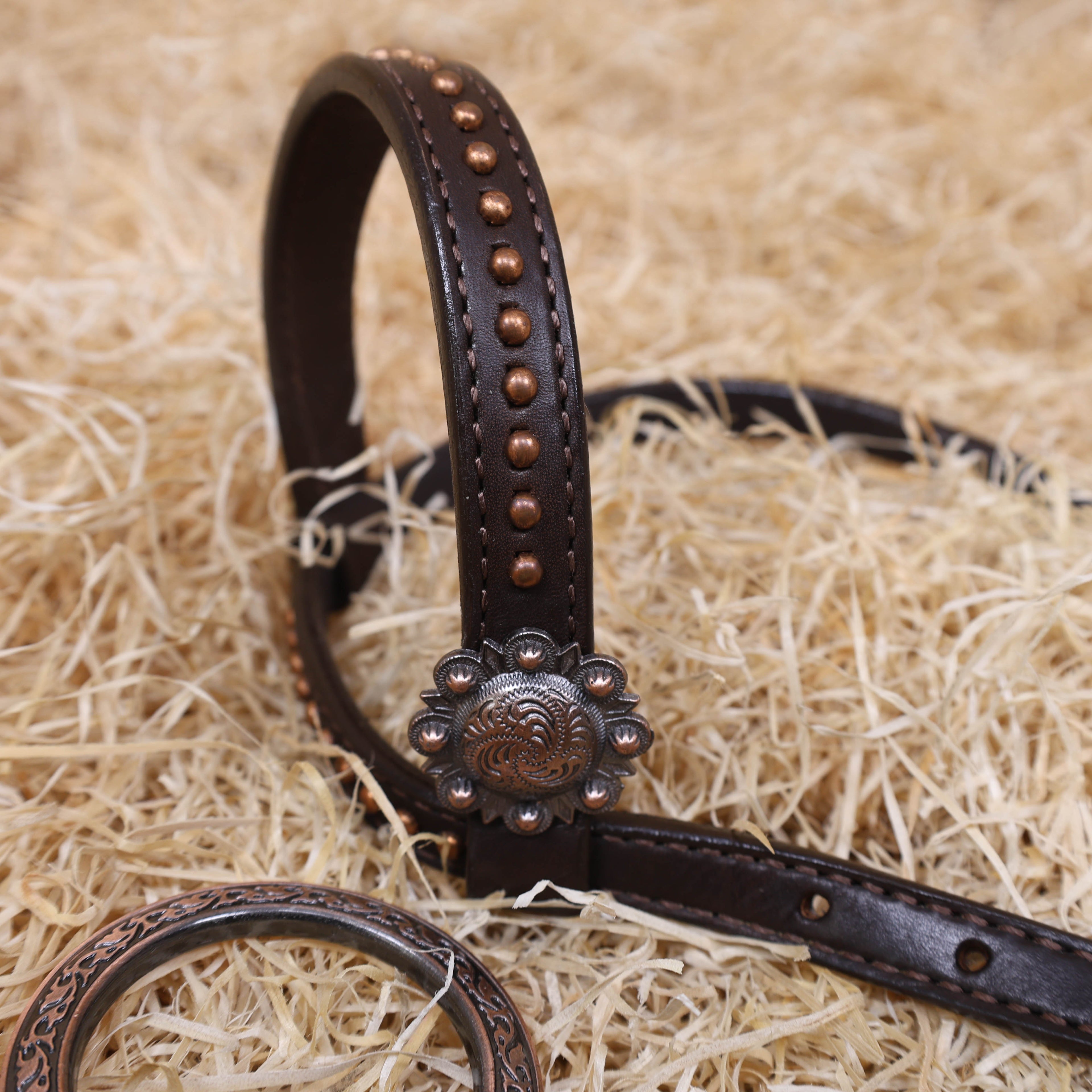 MOUSM Western Headstall Set for Horse - Handcrafted with Genuine Cow Leather Featuring Engraved Copper Rings Connected by Black Mohair, Congress Conchos at Center, All Antique Copper Hardware