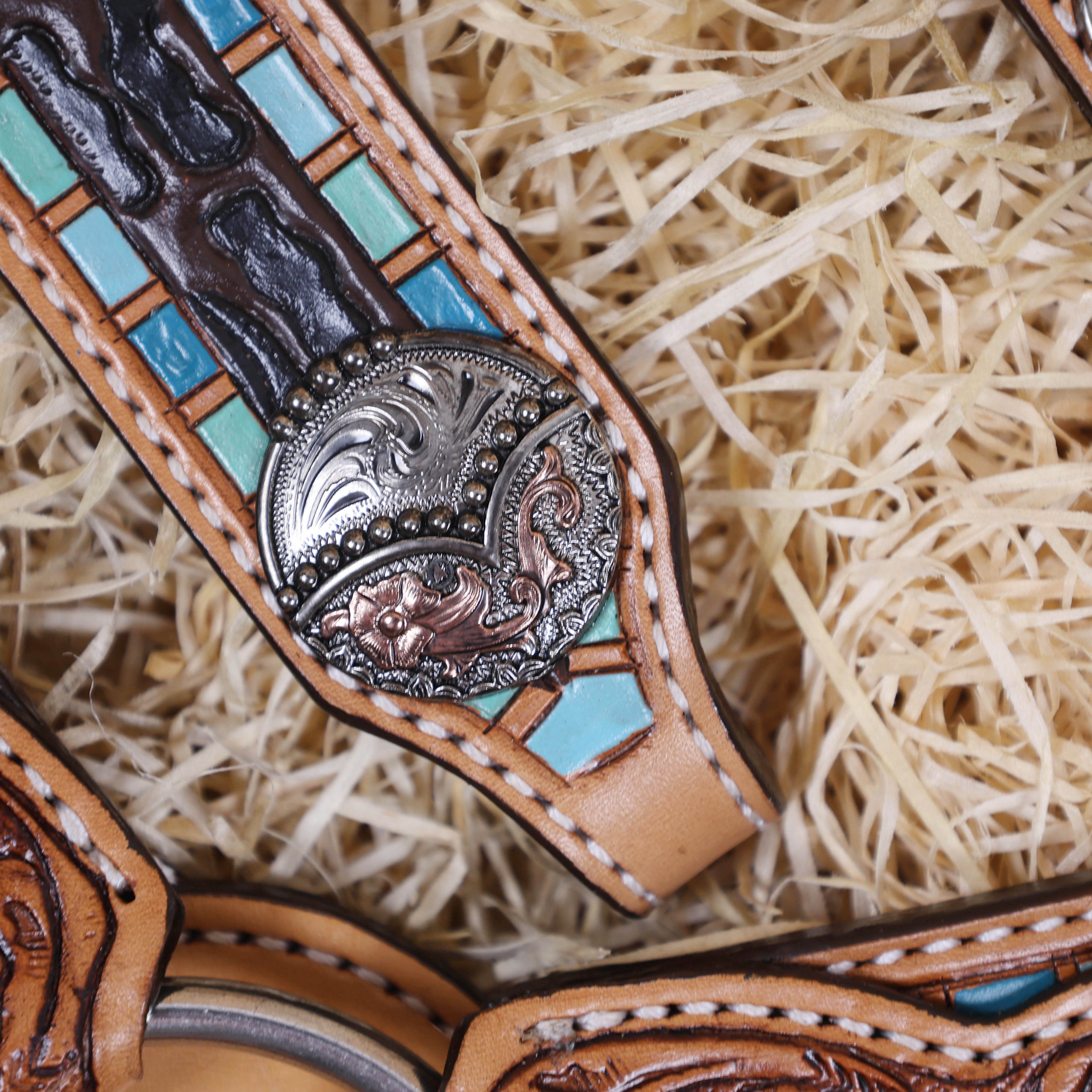 MOUSM Western Headstall and Breast Collar Set for Horses – Handcrafted from Genuine Argentina Cow Leather, Decorated with Leopard and Floral Carving, Multicolor Turquoise Border, and Engraved Conchos