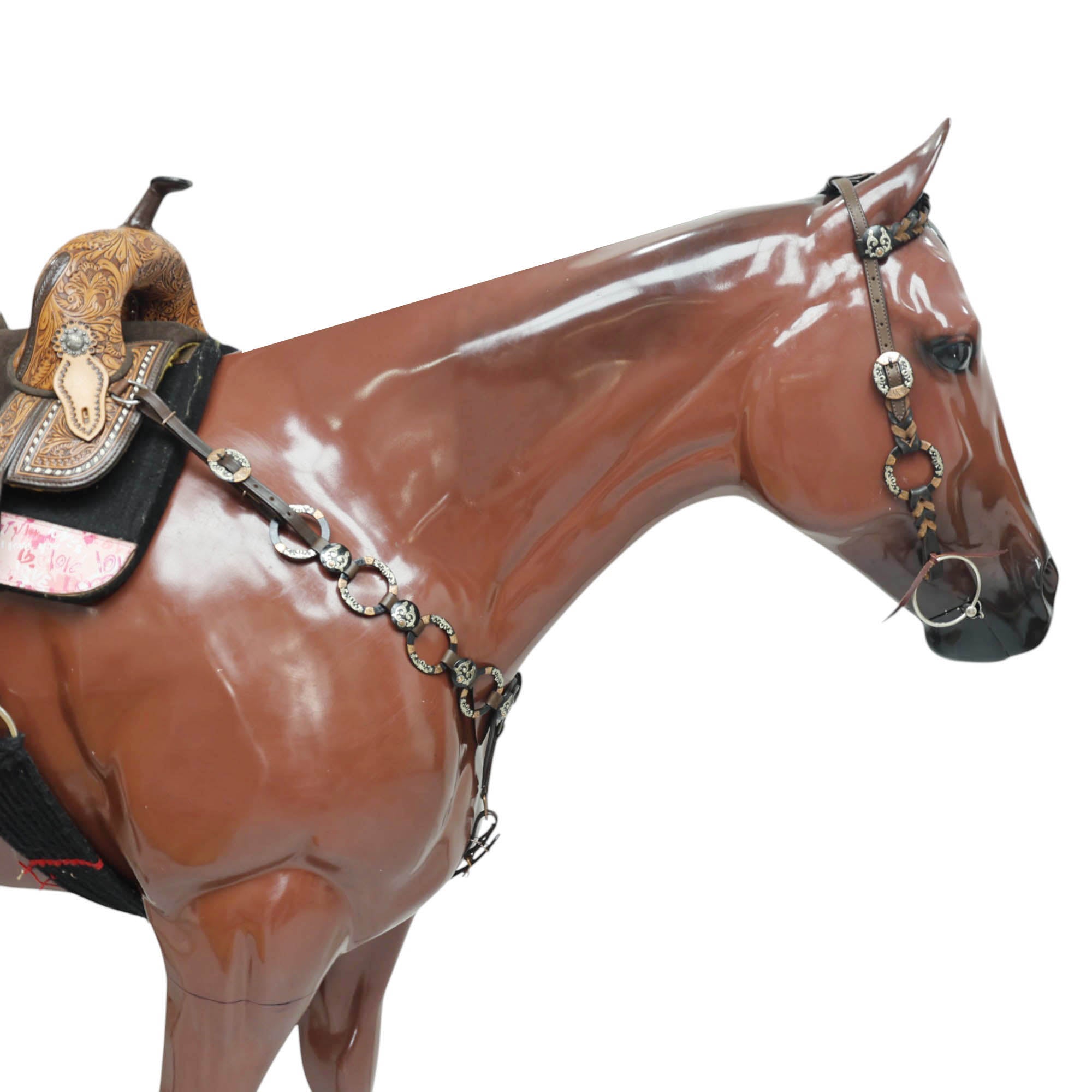 MOUSM Western Horse Headstall Set – Leather-Braided One-Ear and Cheekpieces, Featuring Engraved Rings Connected by Leather Strap with Engraved Concho on the Breast Collar