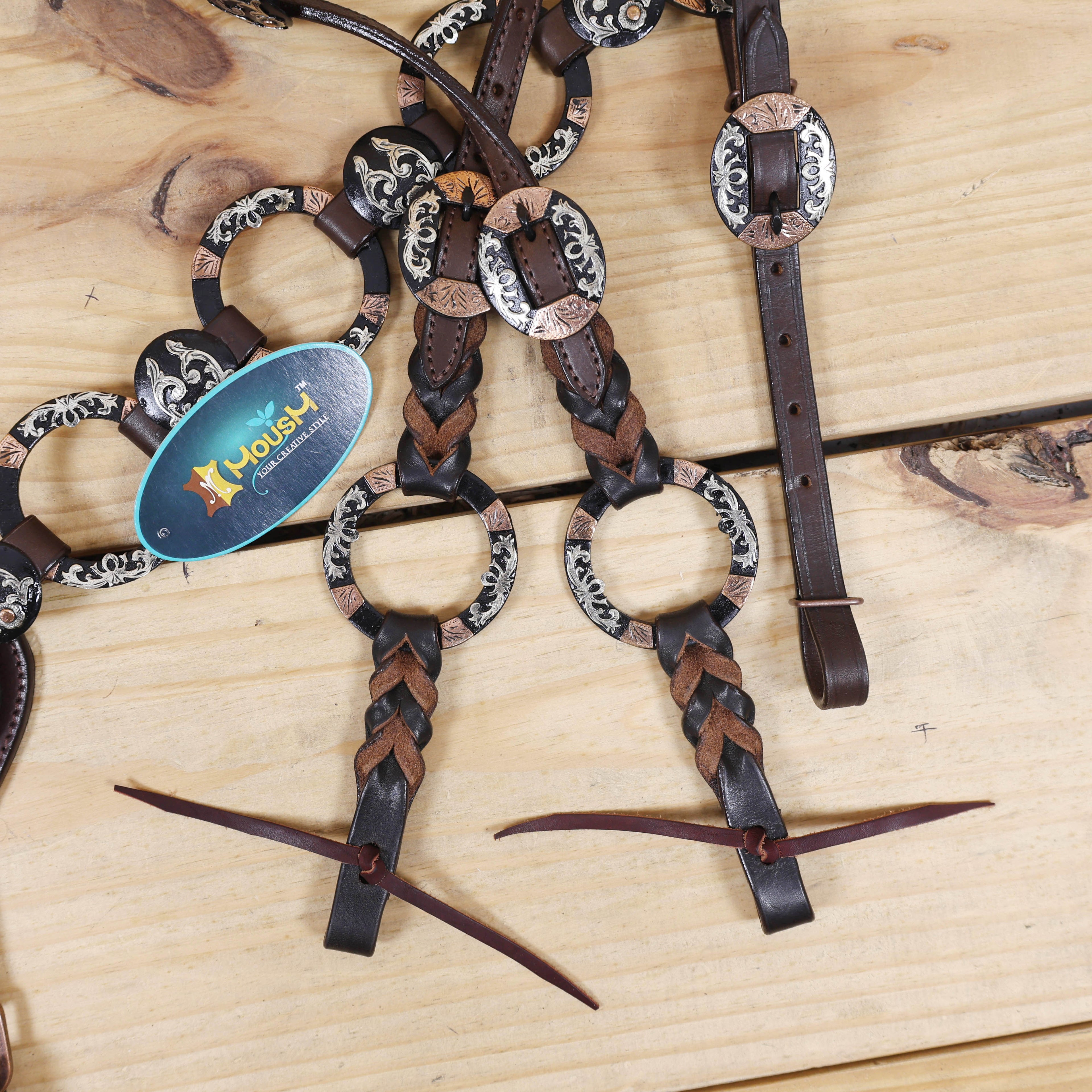 MOUSM Western Horse Headstall Set – Leather-Braided One-Ear and Cheekpieces, Featuring Engraved Rings Connected by Leather Strap with Engraved Concho on the Breast Collar