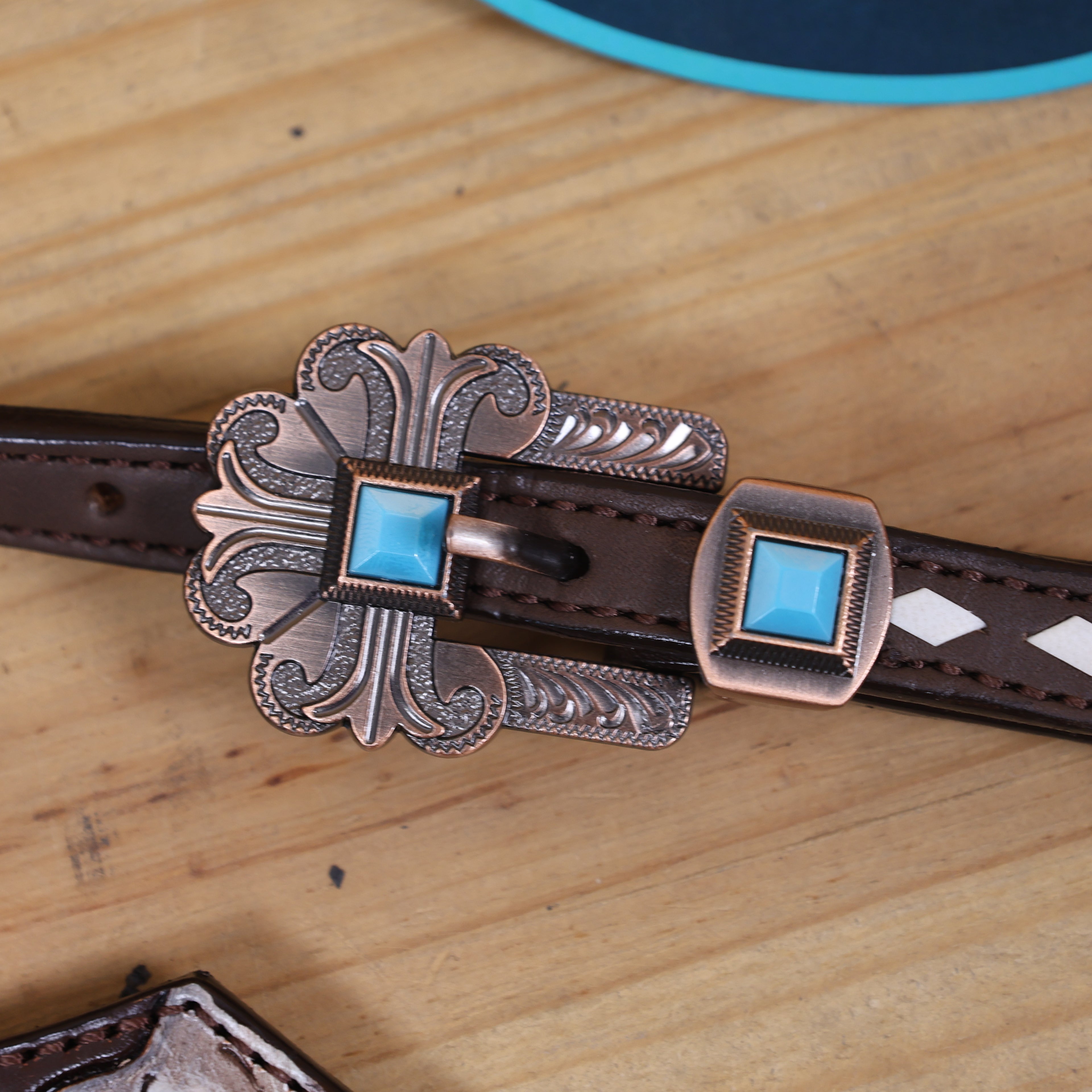 Western Leather Headstall Tack Set Decorated with Steer Head Carving and Hand-Painted Mountain Cactus Scenery, White Rawhide Buck Stitching MOUSM