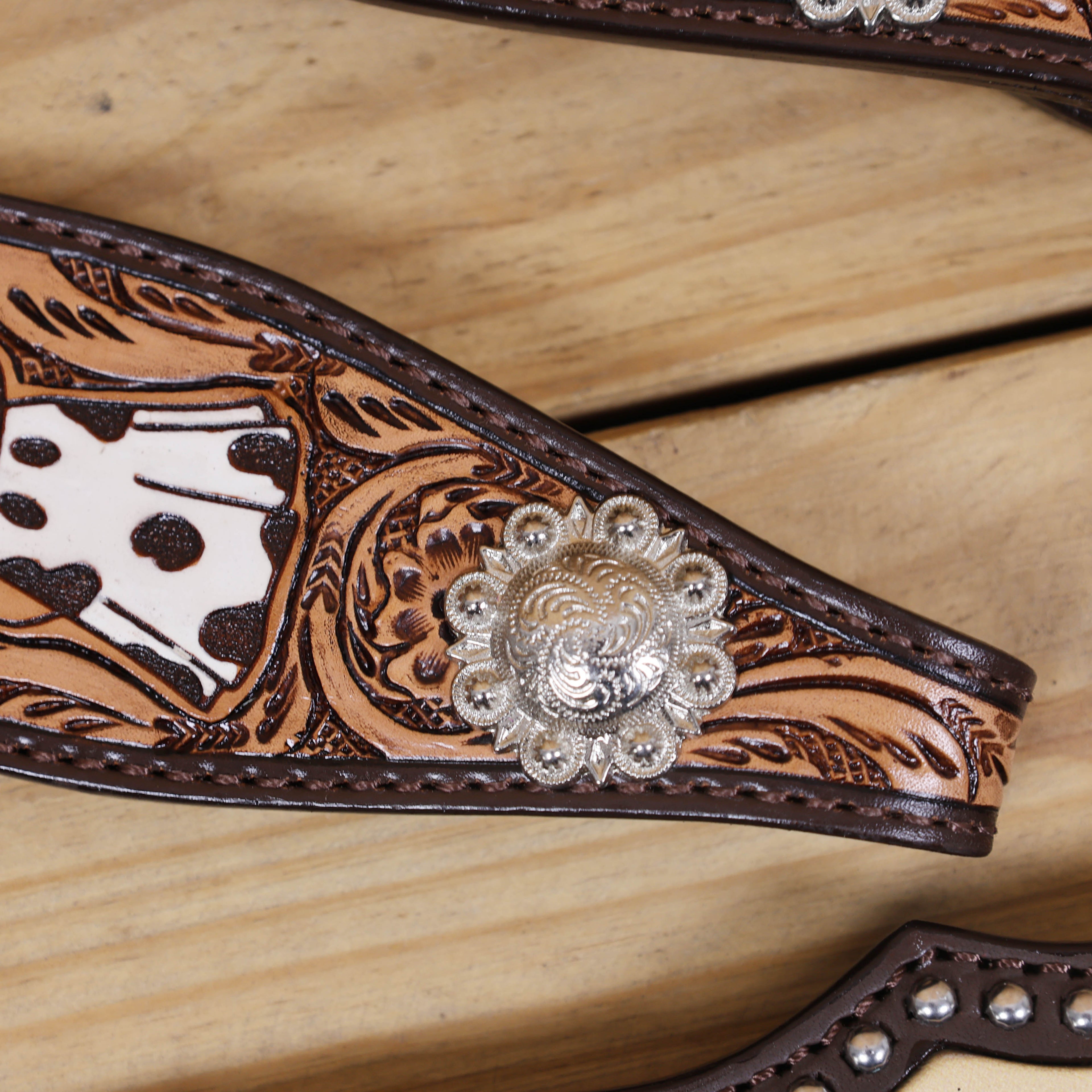 Western Headstall and Breast Collar Set Halloween Ghost Engraving and Painted Gladiator Style Breast Collar with Silver Studs MOUSM