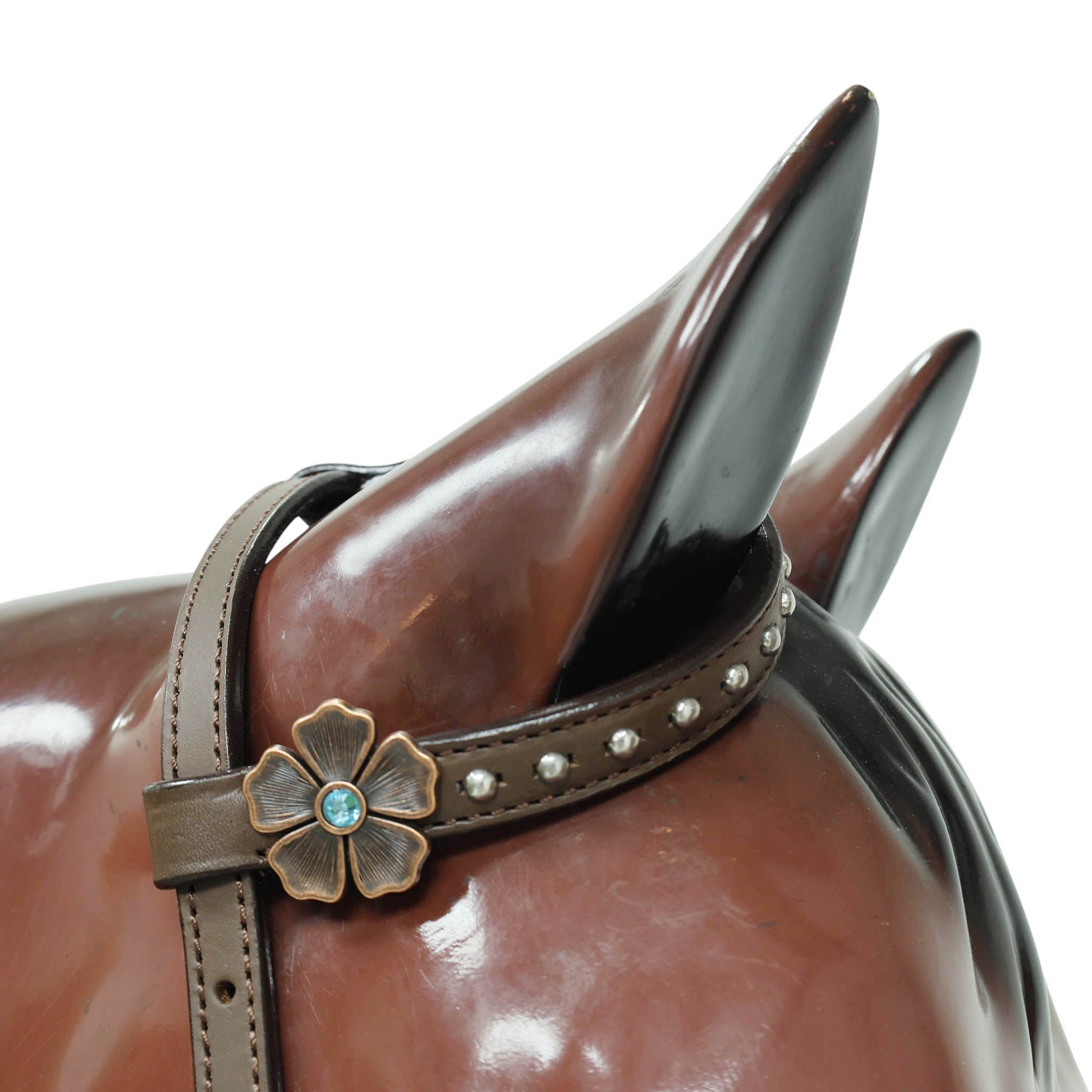 Western Horse Headstall and Breast Collar Set with Arrow Style Copper Raw Hide Braiding and Geometric Flower Carving and Big Flower Conchos MOUSM