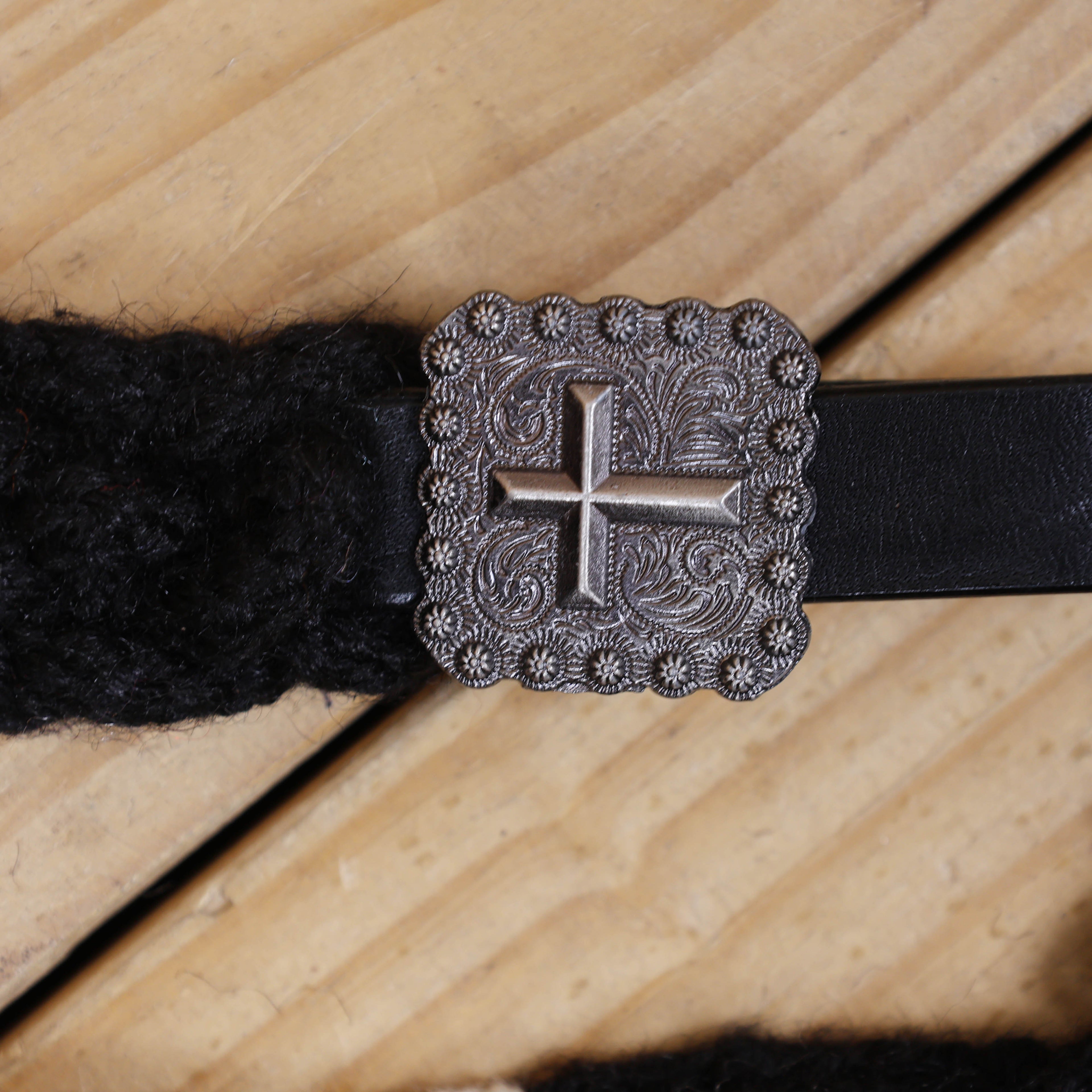 3 Cross Design Mohair Western Headstall Tack Set with 32” Front Girth – Black & Orange – Complete 5-Piece Set on Argentina Leather – Antique Copper Hardware – Handcrafted