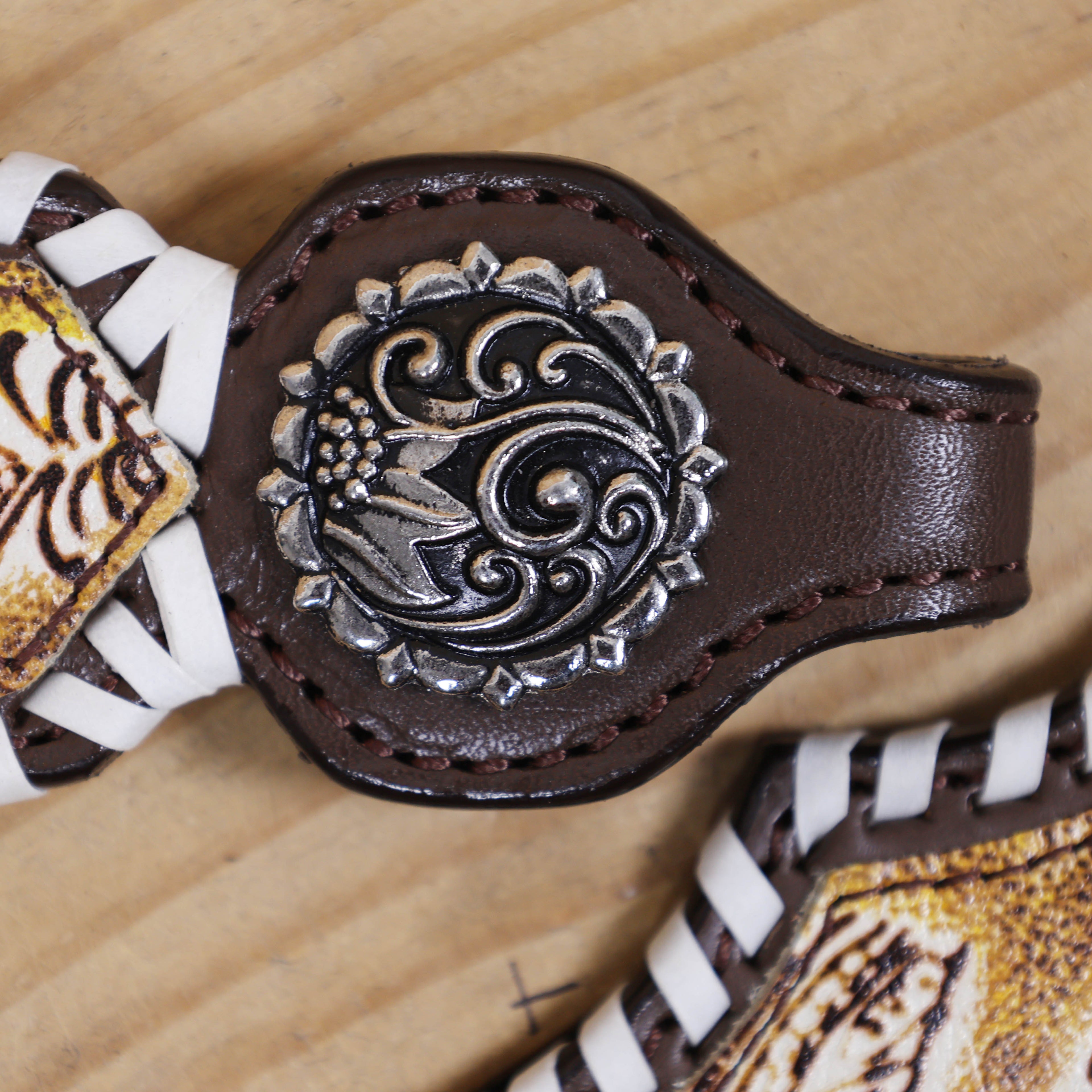 Western Leather Headstall & Breast Collar Set – Antique Brown Feather Embossed Patches