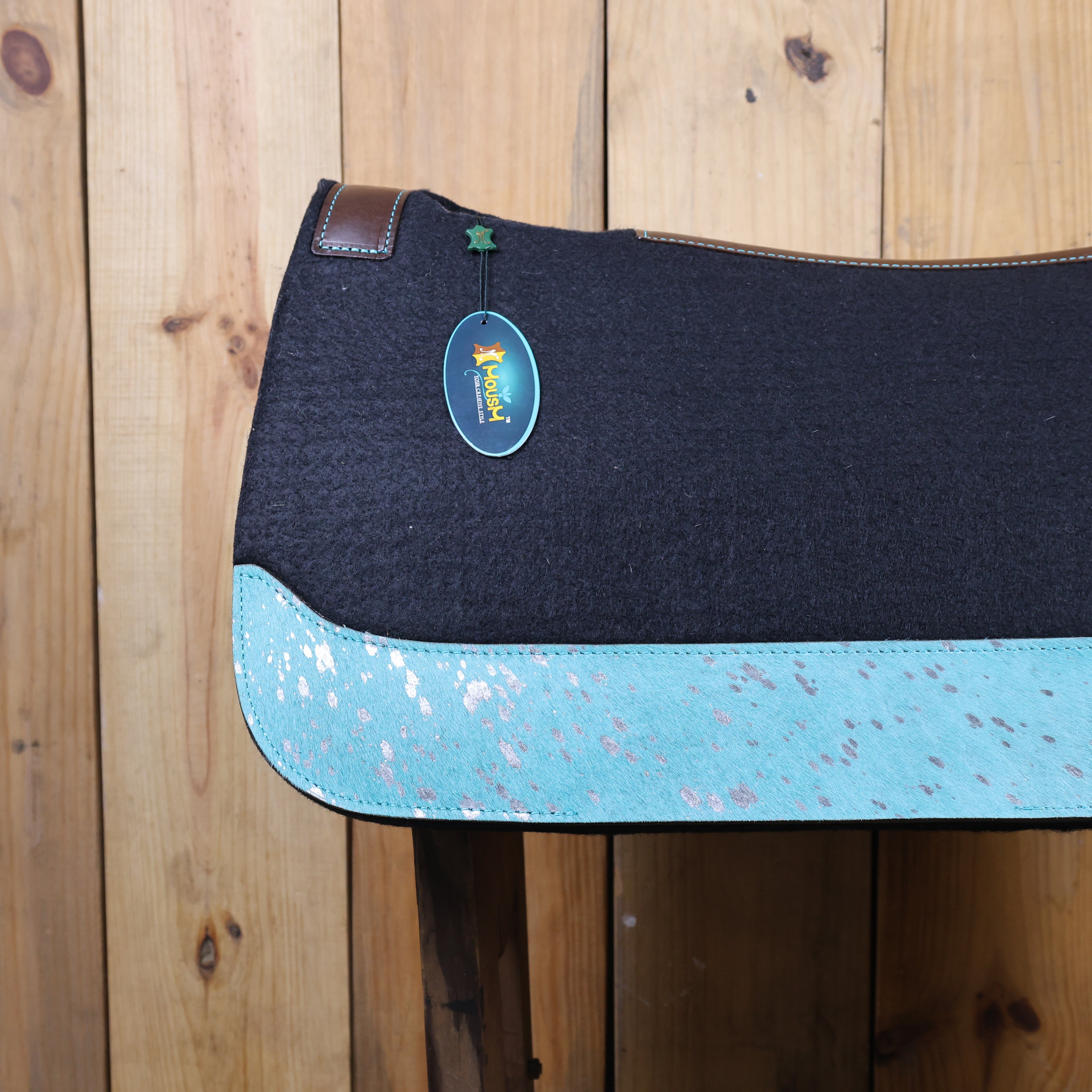 MOSUM Western Saddle Pad - Saddle Pad for Horses Synthetic Wool Blend Black Felt with Turquoise Acid Wash Hair on Cowhide Leather Patch, Comfort Pad for Horses.