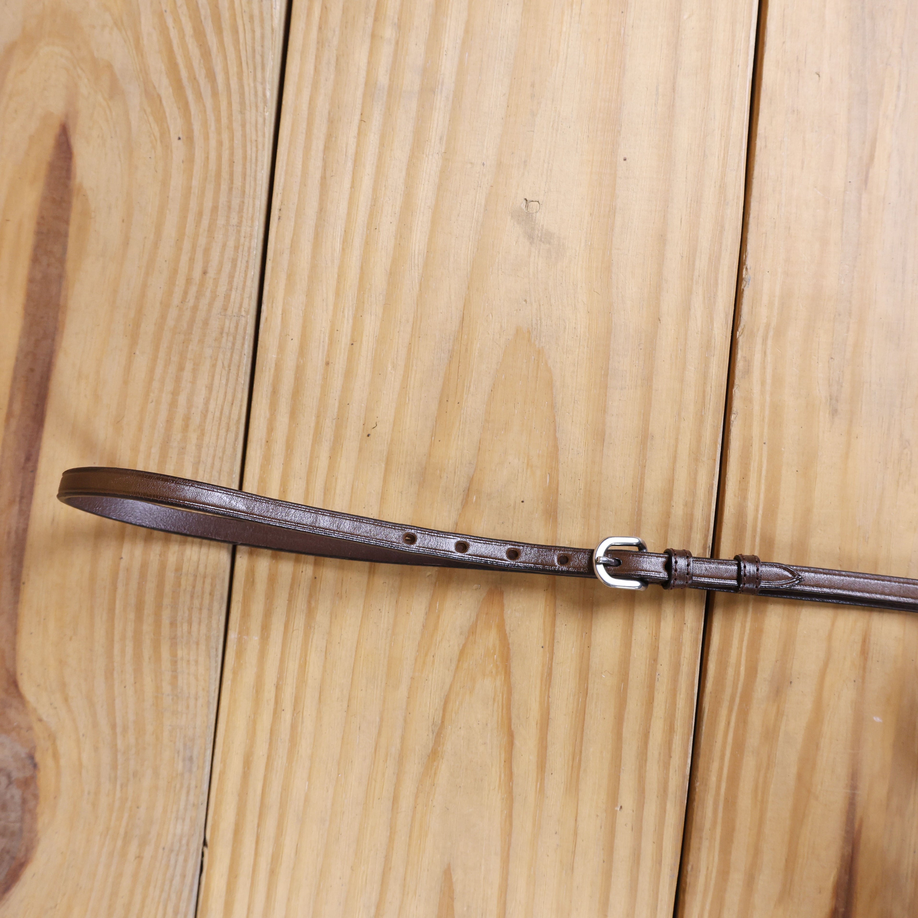 MOUSM Genuine Cow Hide Leather Tie Down Noseband with Leather Strap for Horse - Decorated with White Metallic Acid Wash Natural Hair On Cowhide and Rhinestone Conchos, 1 Meter Strap Length and 6/8" Inches width.