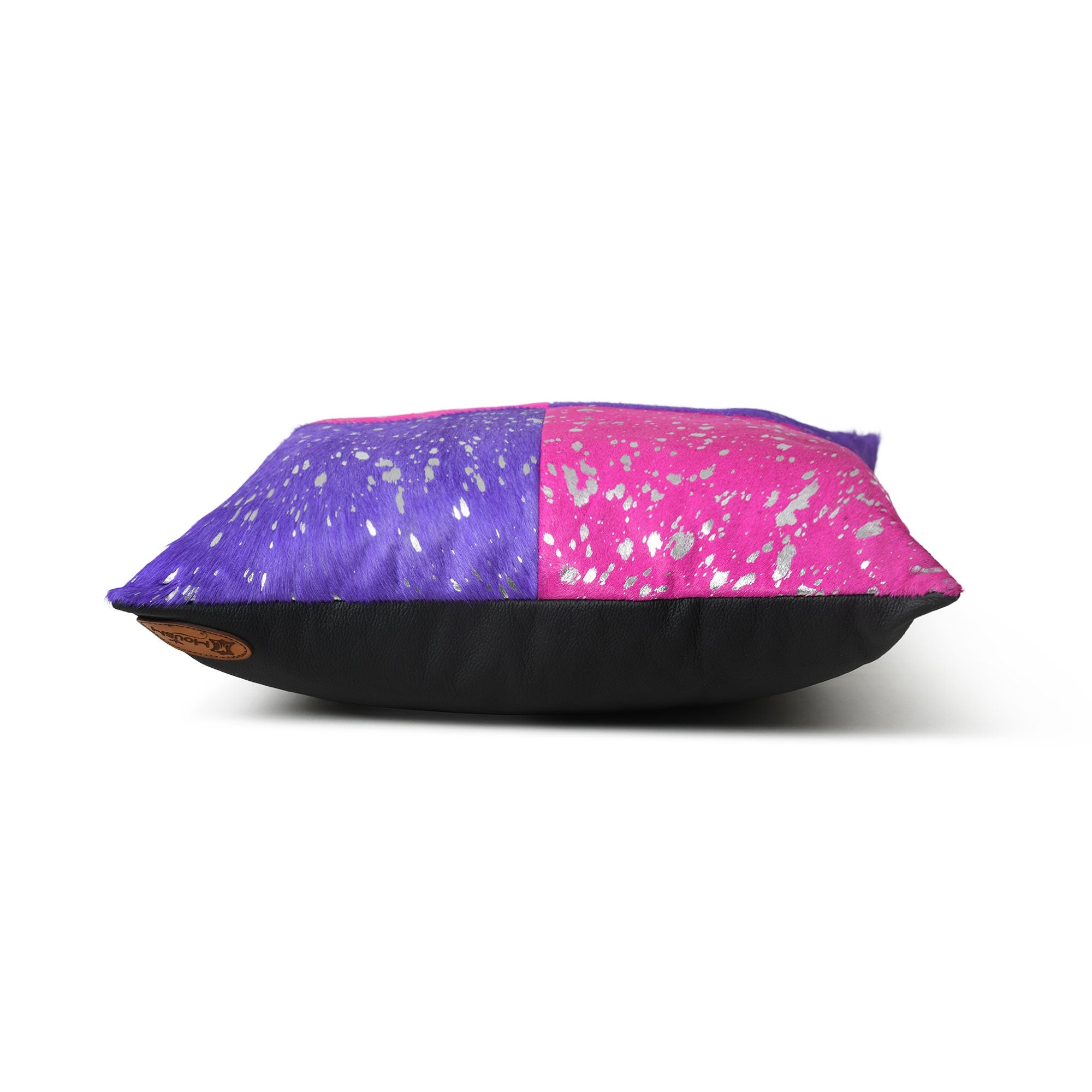 MOUSM Real Cowhide Leather Cushion Cover – 18x18 Inch Hair-On Decorative Pillow Cover with Two Cross Shades and Silver Metallic Acid Wash – Designer Throw Pillow Case for Sofa, Couch, Living Room & Bedroom