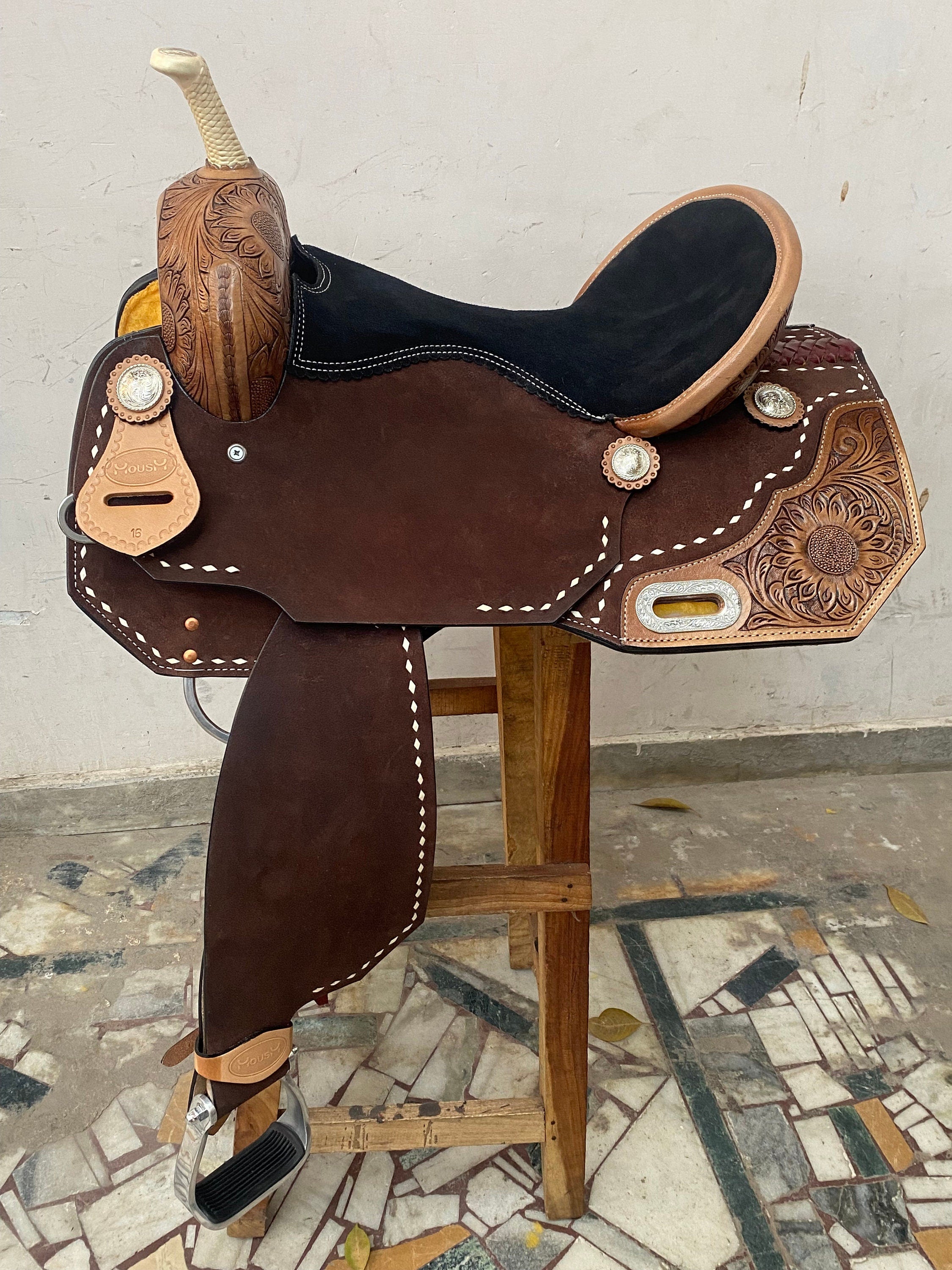 MOUSM Western Saddle - Hand-Tooled Sunflower Single Barrel Saddle Built on Rawhide Covered Fiber Tree with Fancy Concho, Seat Size: 13"-17" Inches