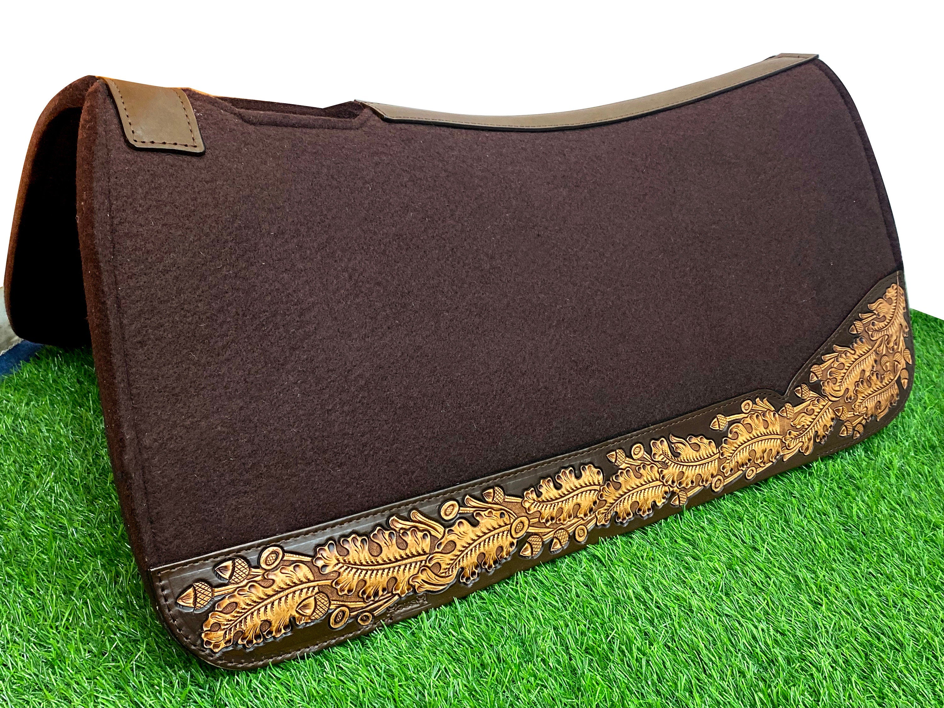 MOUSM Western Saddle Pad - Saddle Pad for Horses Synthetic Wool Blend Brown Felt with Hand-Tooled Oak Leaf Carving on Real Cow Hide Leather, Comfortable Saddle Pads