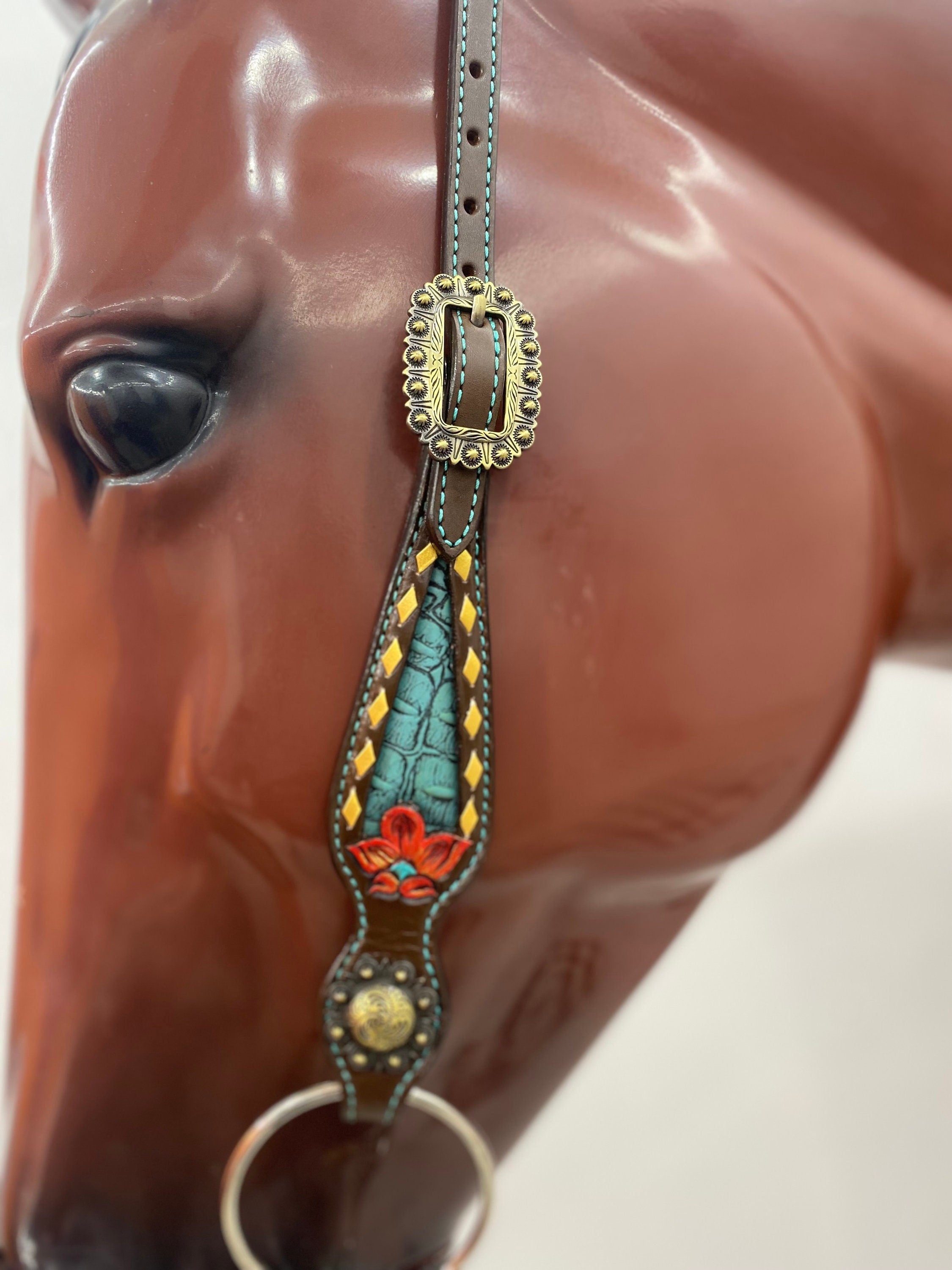 MOUSM Western Horse Tack Set - Made with Argentina Cow leather, Headstall & Breast Collar Set Decorated with Hand-Carved & Painted Floral Design, Buckles with Turquoise Stones, and Turquoise Leather Inlay