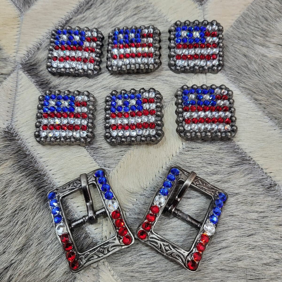 American Flag Designer Decorated with Red Royal White Glass Stone Unique Conchos Square Shape Gorgeous Brooch Handmade Conchos Stylish