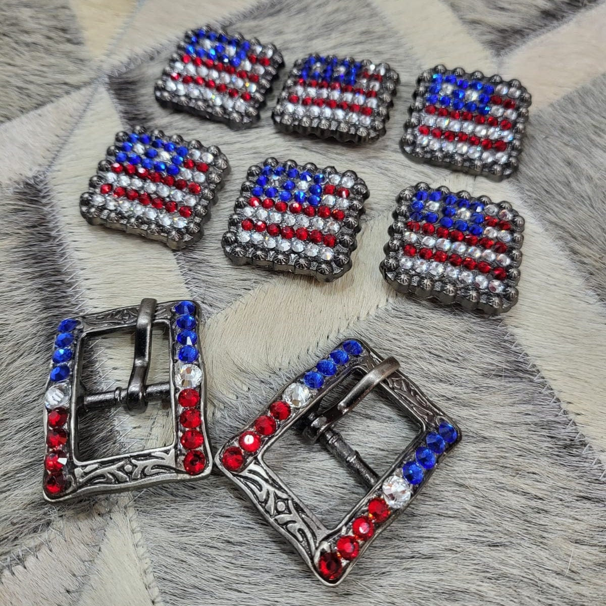 American Flag Designer Decorated with Red Royal White Glass Stone Unique Conchos Square Shape Gorgeous Brooch Handmade Conchos Stylish
