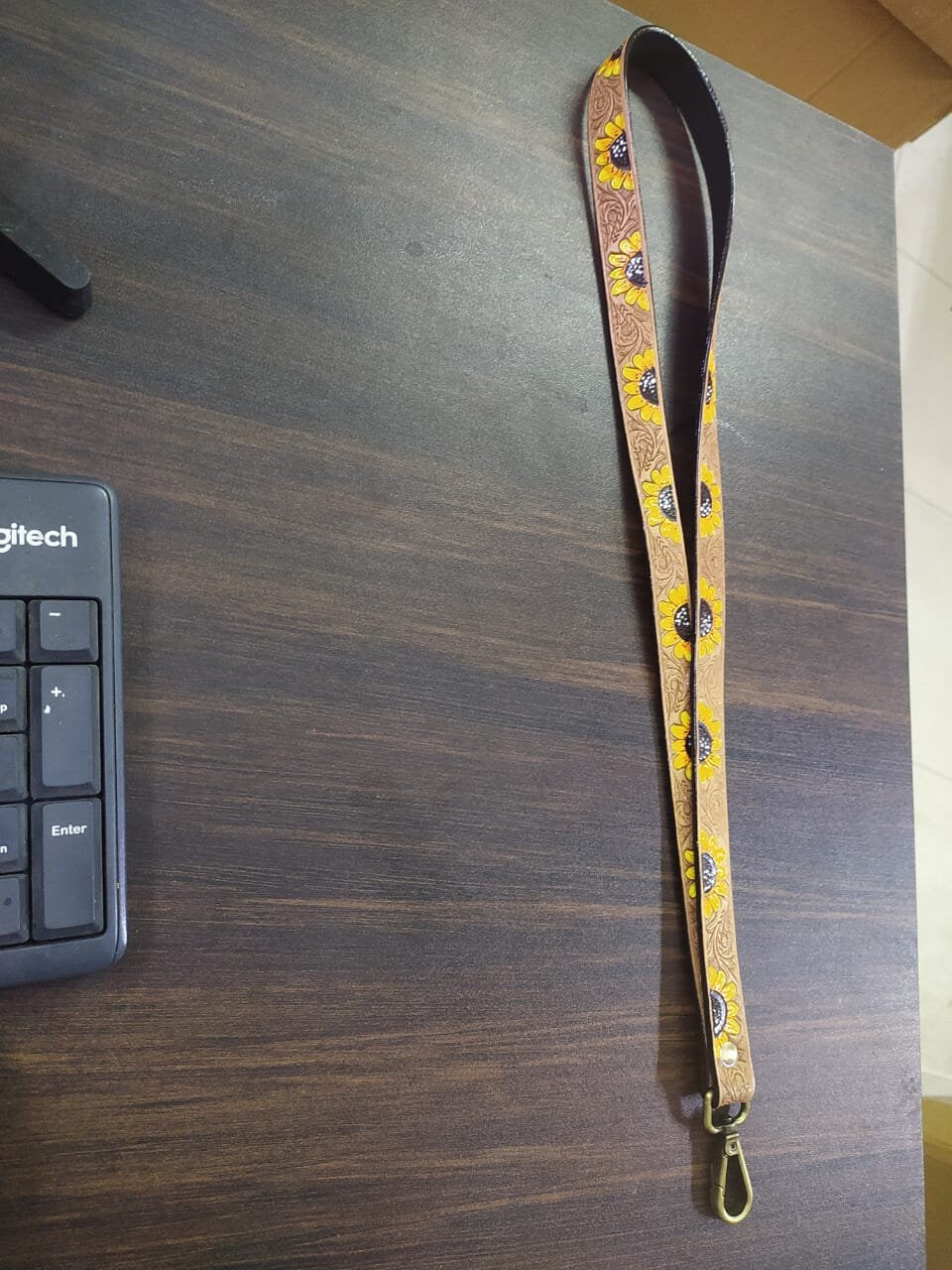 MOUSM Genuine Leather Lanyard, Handmade Neck Lanyards for badge holder, Sunflower Lanyard