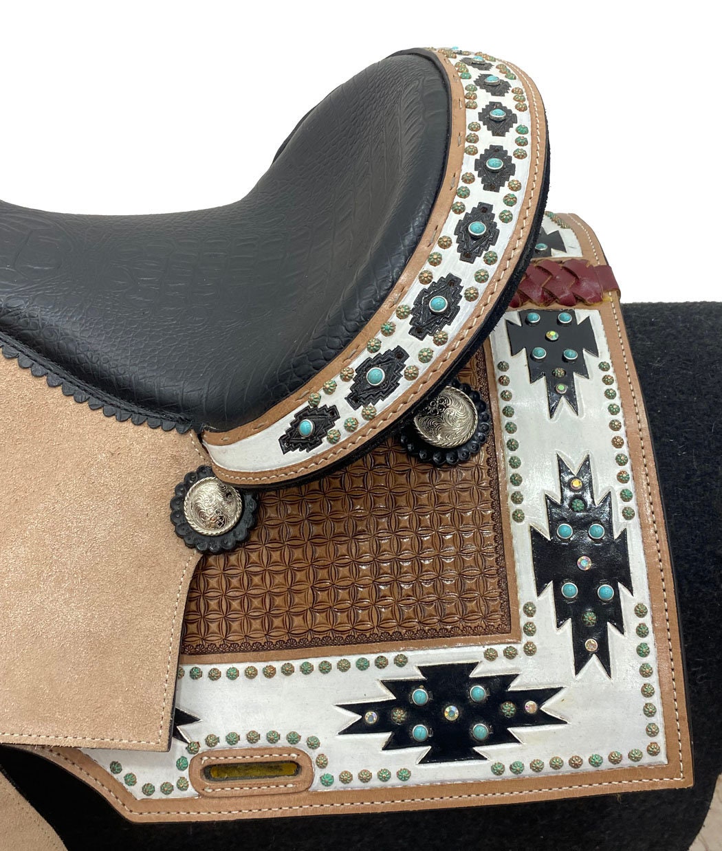 MOUSM Western Saddle - Barrel Racing Saddle Handcrafted with Premium Argentina Leather, Built on a Rawhide-Covered Fiberglass Tree, Featuring Aztec Pattern and Beaded Border | Seat Sizes: 14"–17" Inches