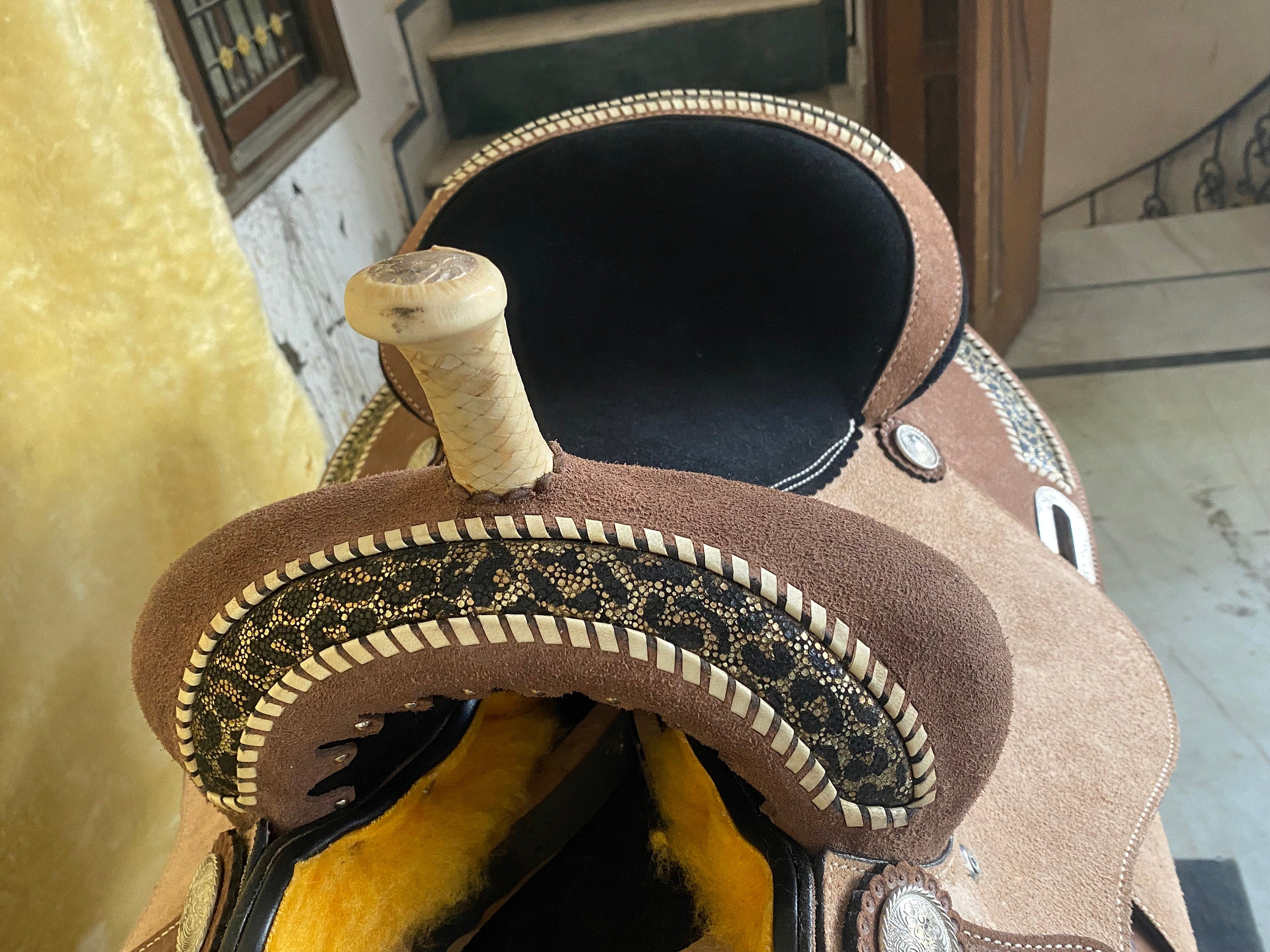 MOUSM Western Barrel Saddle - Made from Genuine Leather with Leopard Corner Patch, Built on a Rawhide Covered Fiber Tree, Available in 13” to 17” Options