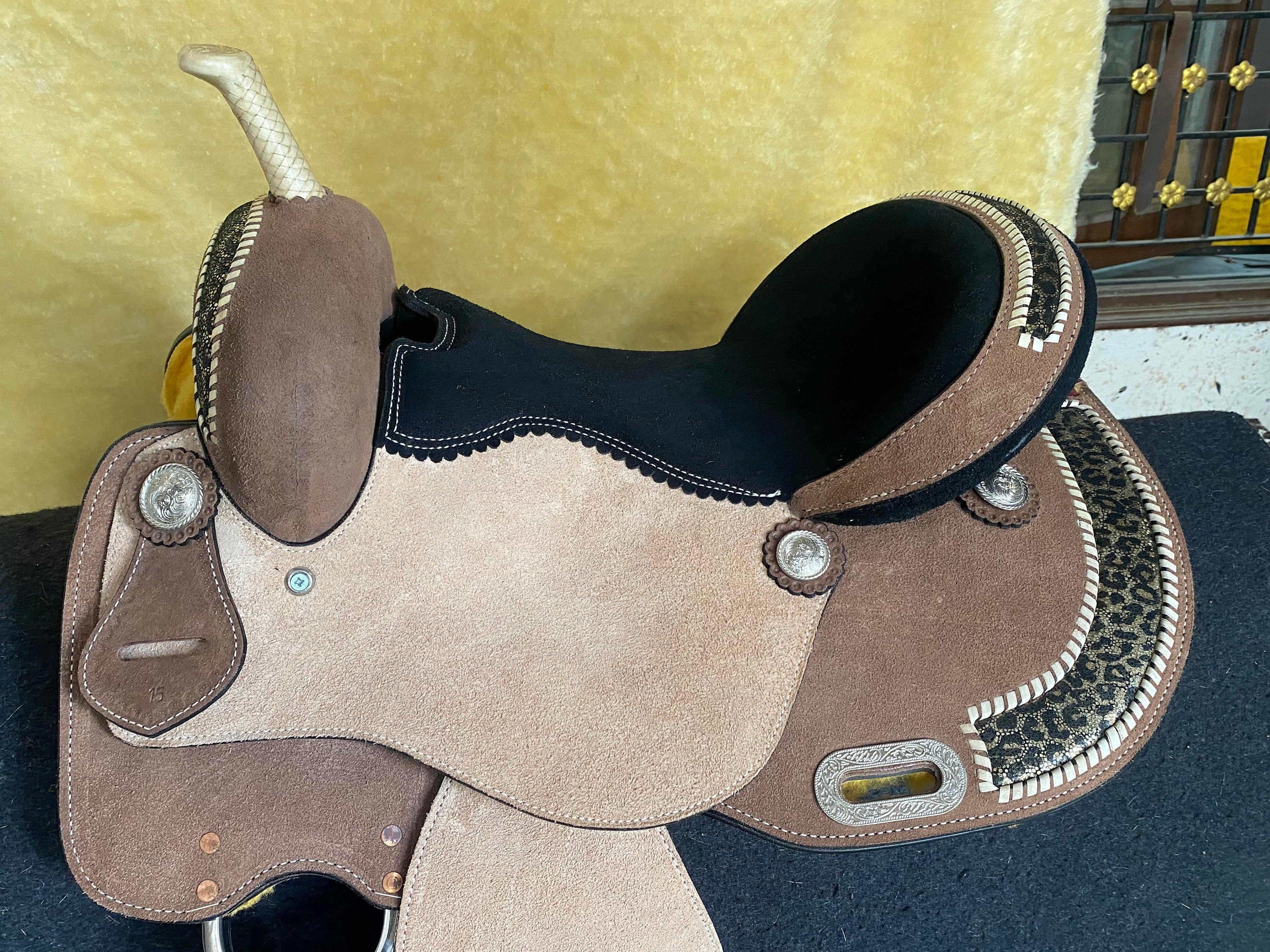 MOUSM Western Barrel Saddle - Made from Genuine Leather with Leopard Corner Patch, Built on a Rawhide Covered Fiber Tree, Available in 13” to 17” Options