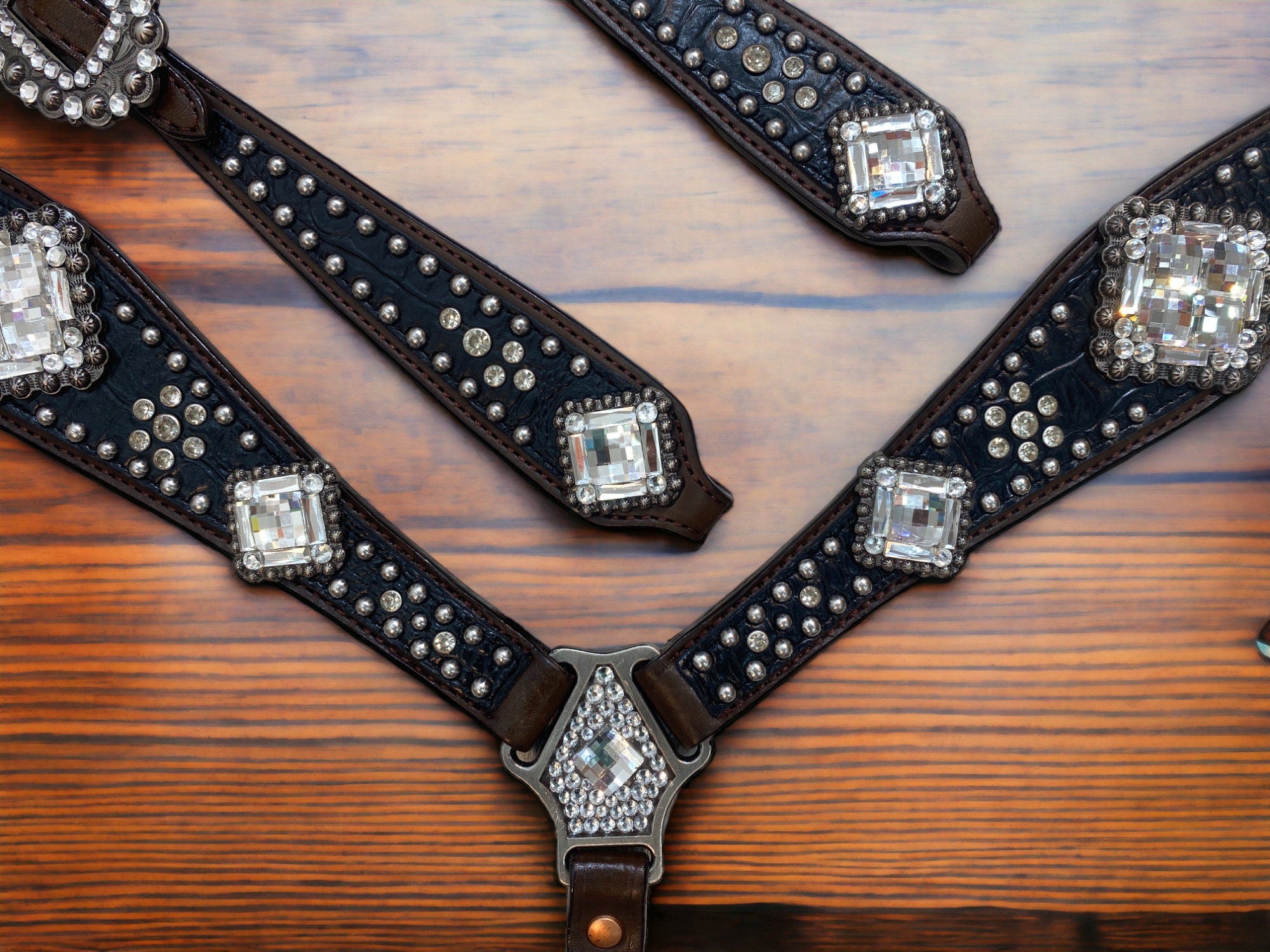 MOUSM Western Headstall and Breast Collar Set – Made from Argentina Cow Leather, Horse Tack Set with Crystal Clear Rhinestone Conchos, Nickel Studs on Black Alligator Print