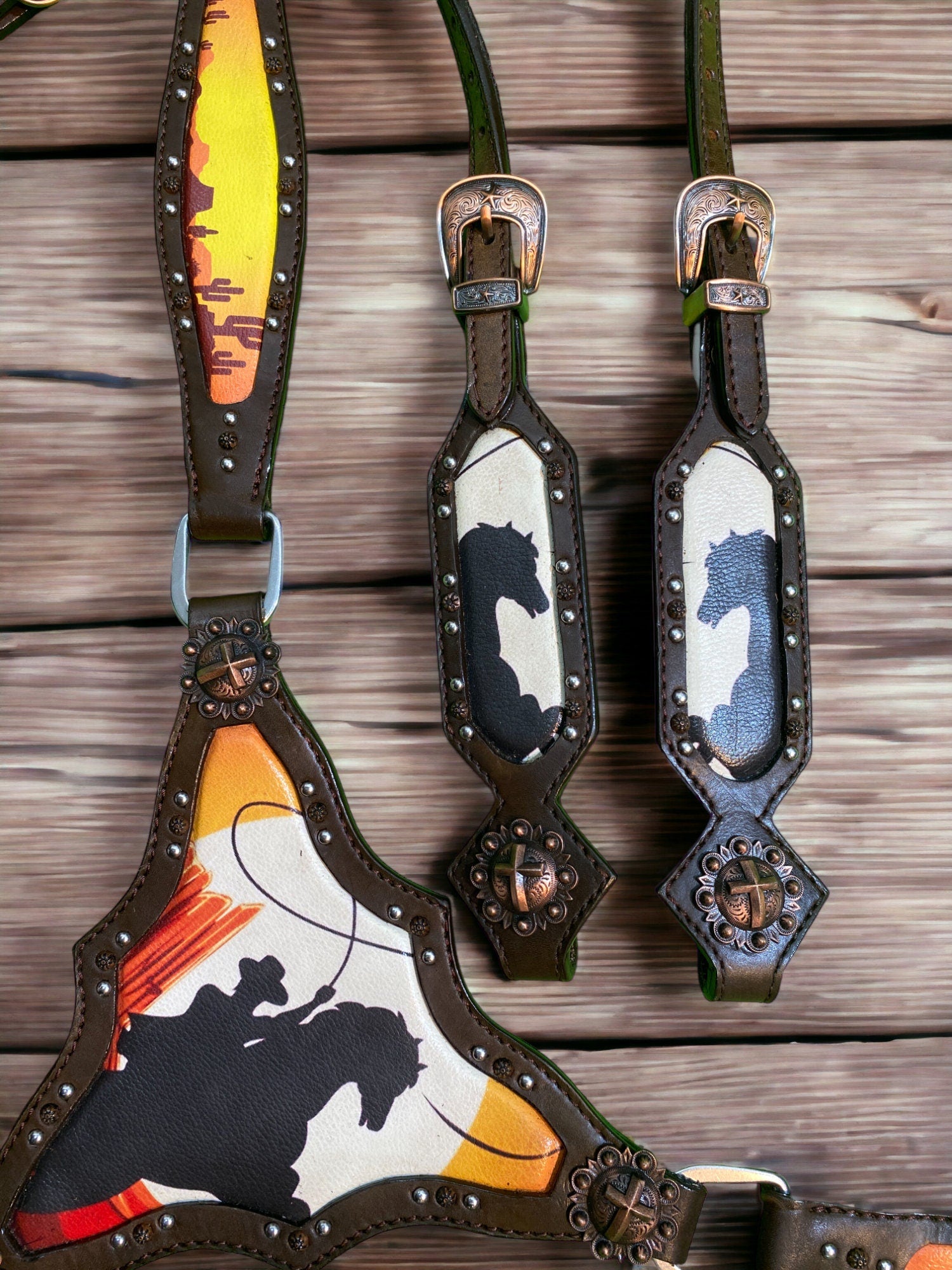 MOUSM Argentina Cow Leather Western Bridle and Breast Collar Set, Horse Tack Set with Vintage Bucking on Desert Print & Antique Copper Hardware
