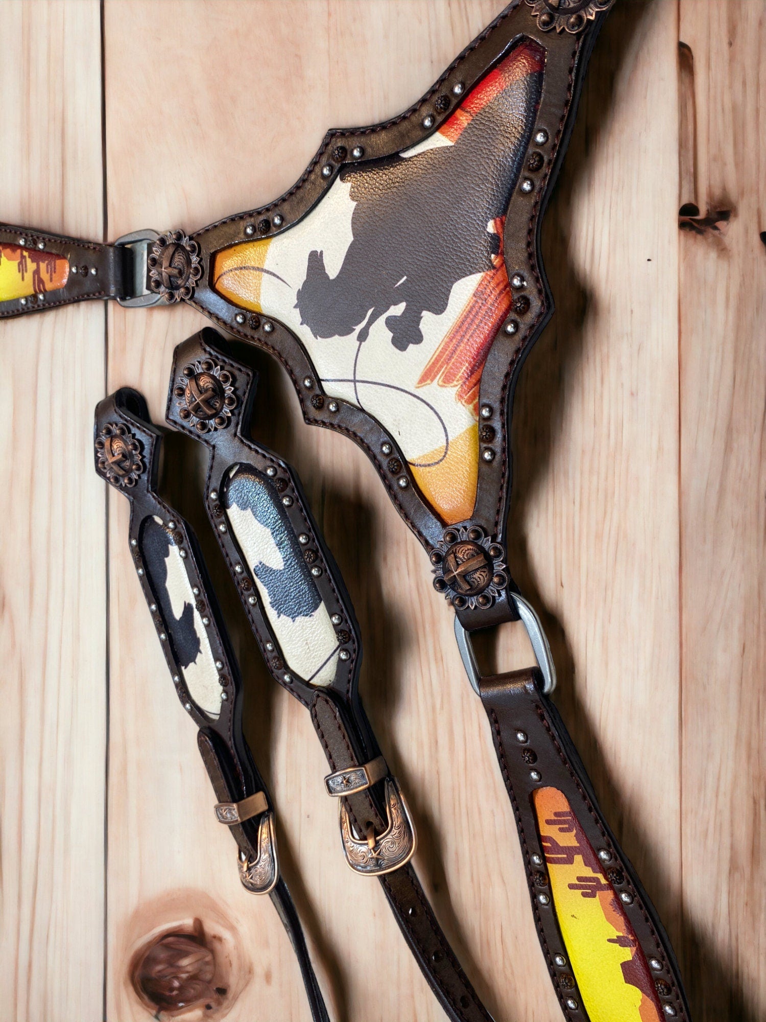MOUSM Argentina Cow Leather Western Bridle and Breast Collar Set, Horse Tack Set with Vintage Bucking on Desert Print & Antique Copper Hardware