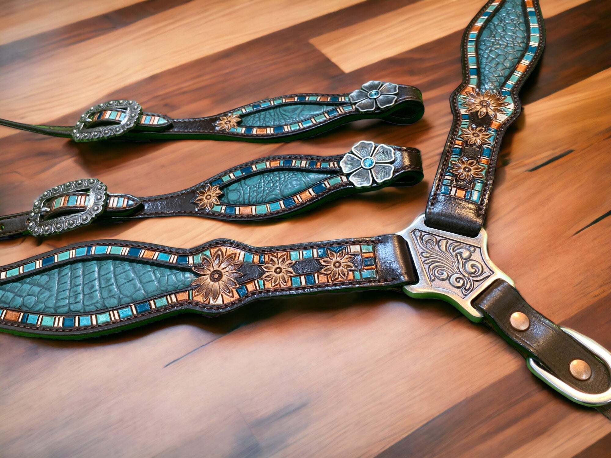MOUSM Argentina Cow Leather Headstall & Breast Collar Set for Horse, Western Headstall Set in Teal Alligator Design with Hand-Tooled Flower Craving